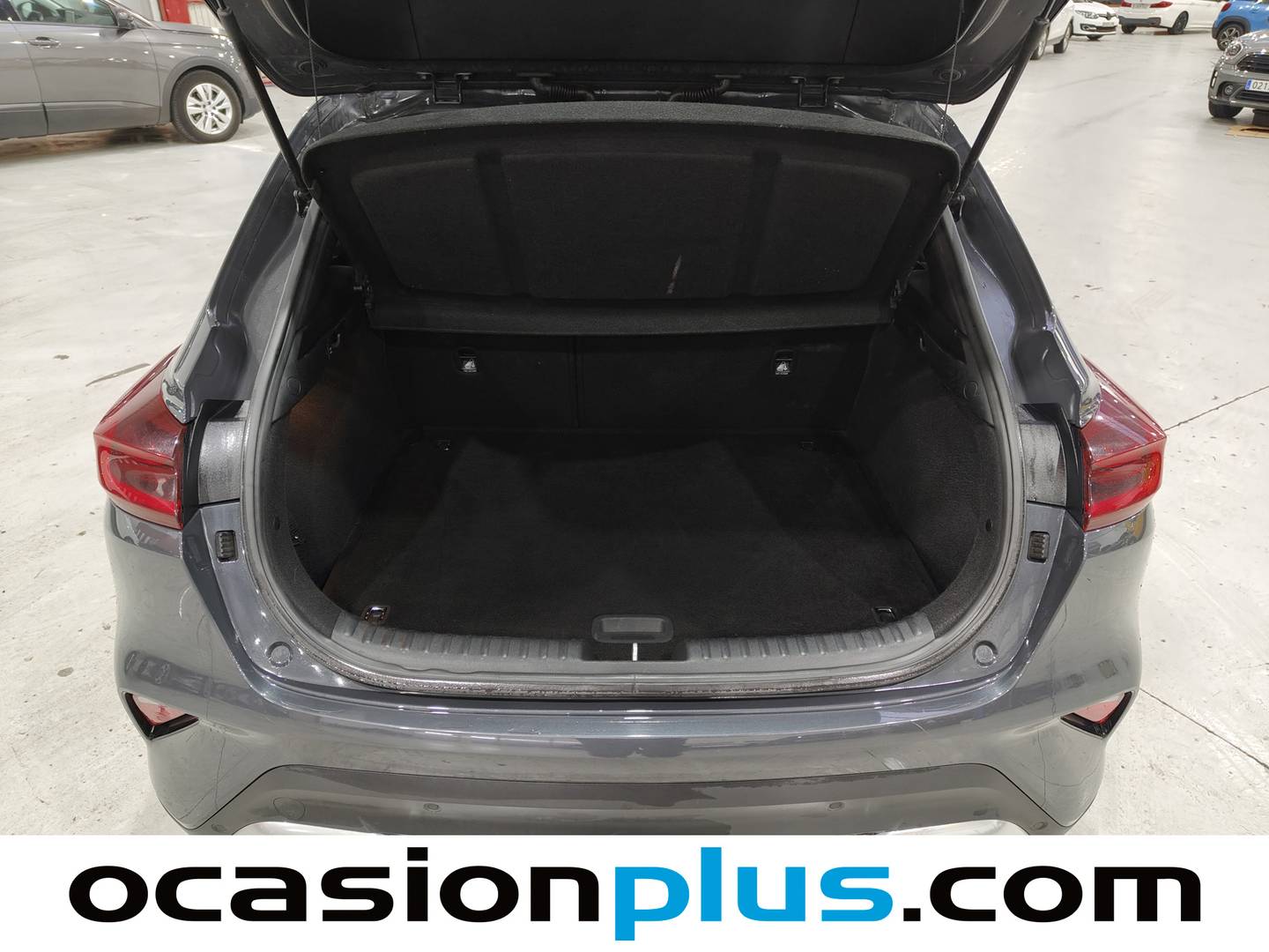 Foto KIA XCeed Kia XCeed 1.0 T-GDi Drive (120 CV)