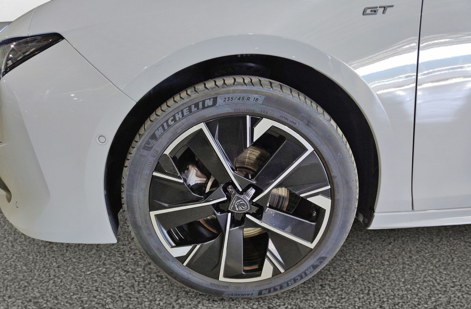 Peugeot 508 SW BlueHDi 130 GT EAT8 - foto 45