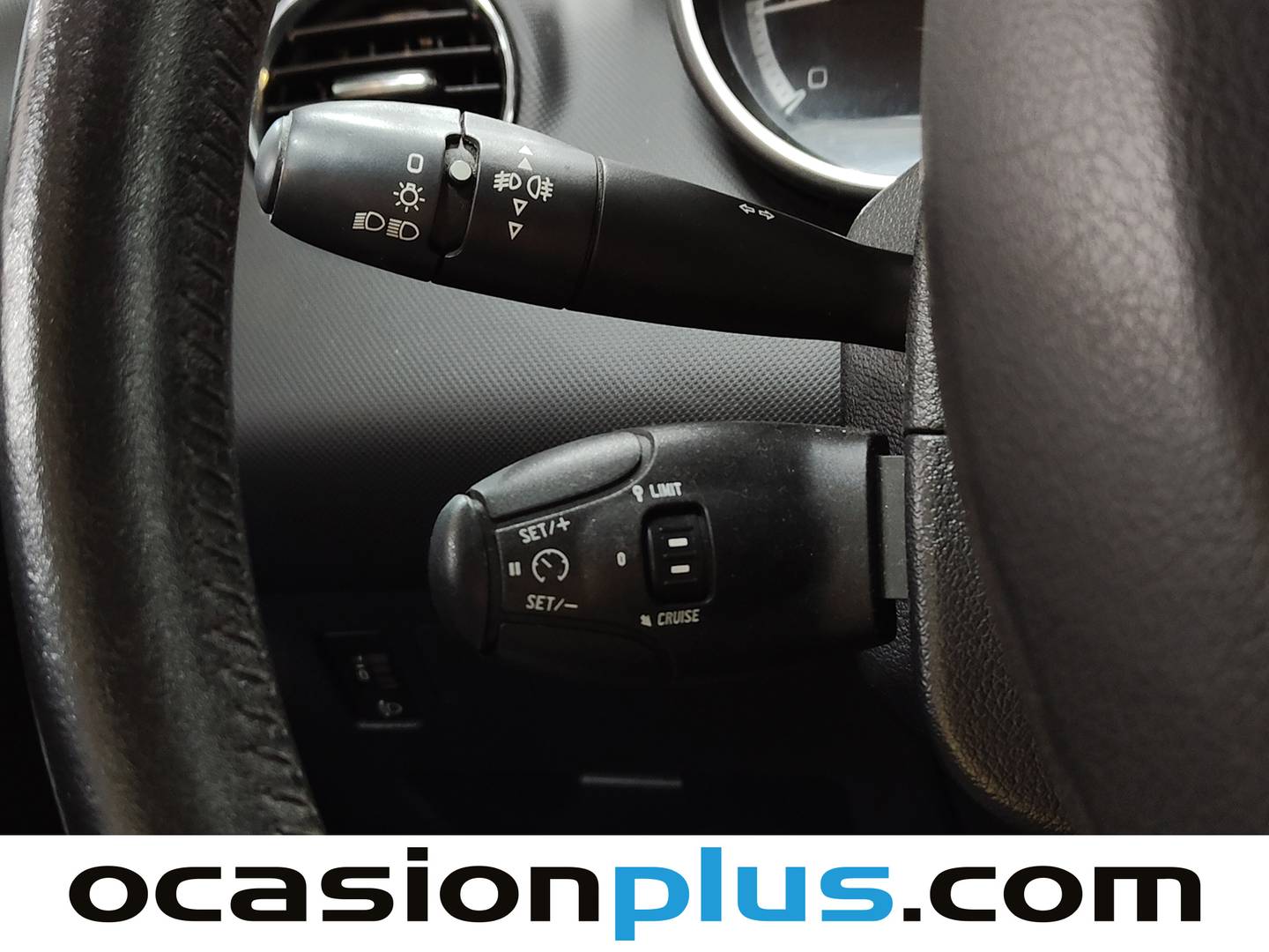Extras y acabados del Peugeot 308 Peugeot 308 1.6 VTi Sport (120 CV)