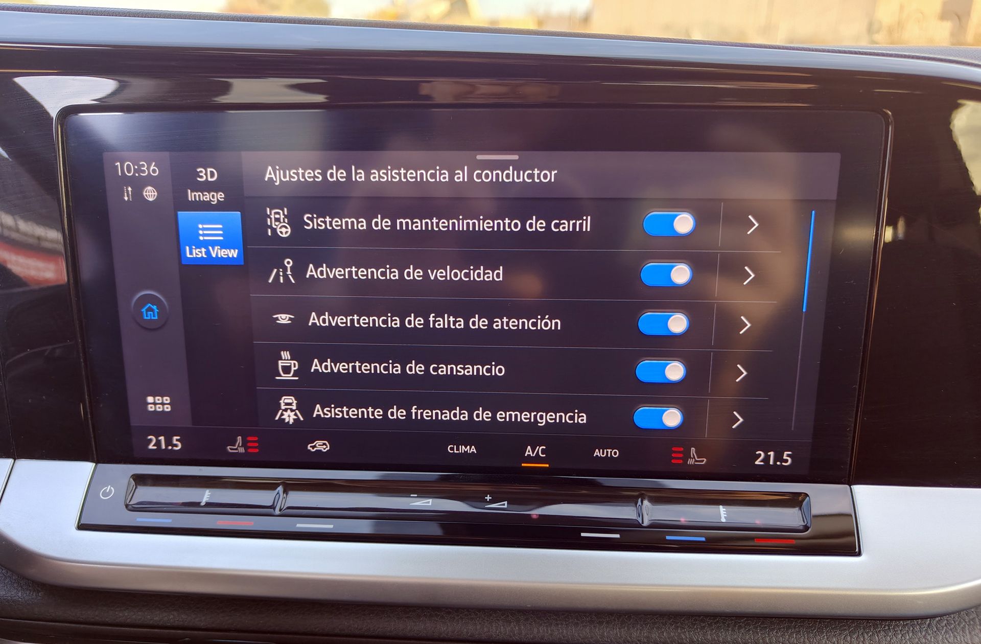 Ford Grand Tourneo Connect 2.0 EcoBlue Titanium - foto 32