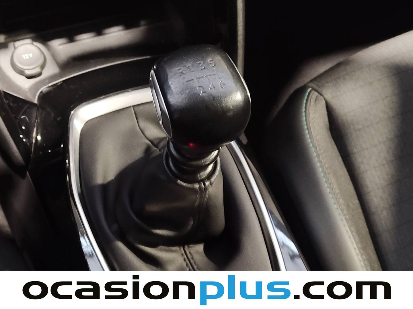 Foto Peugeot 2008 Peugeot 2008 PureTech 130 S&S Allure Pack (130 CV)