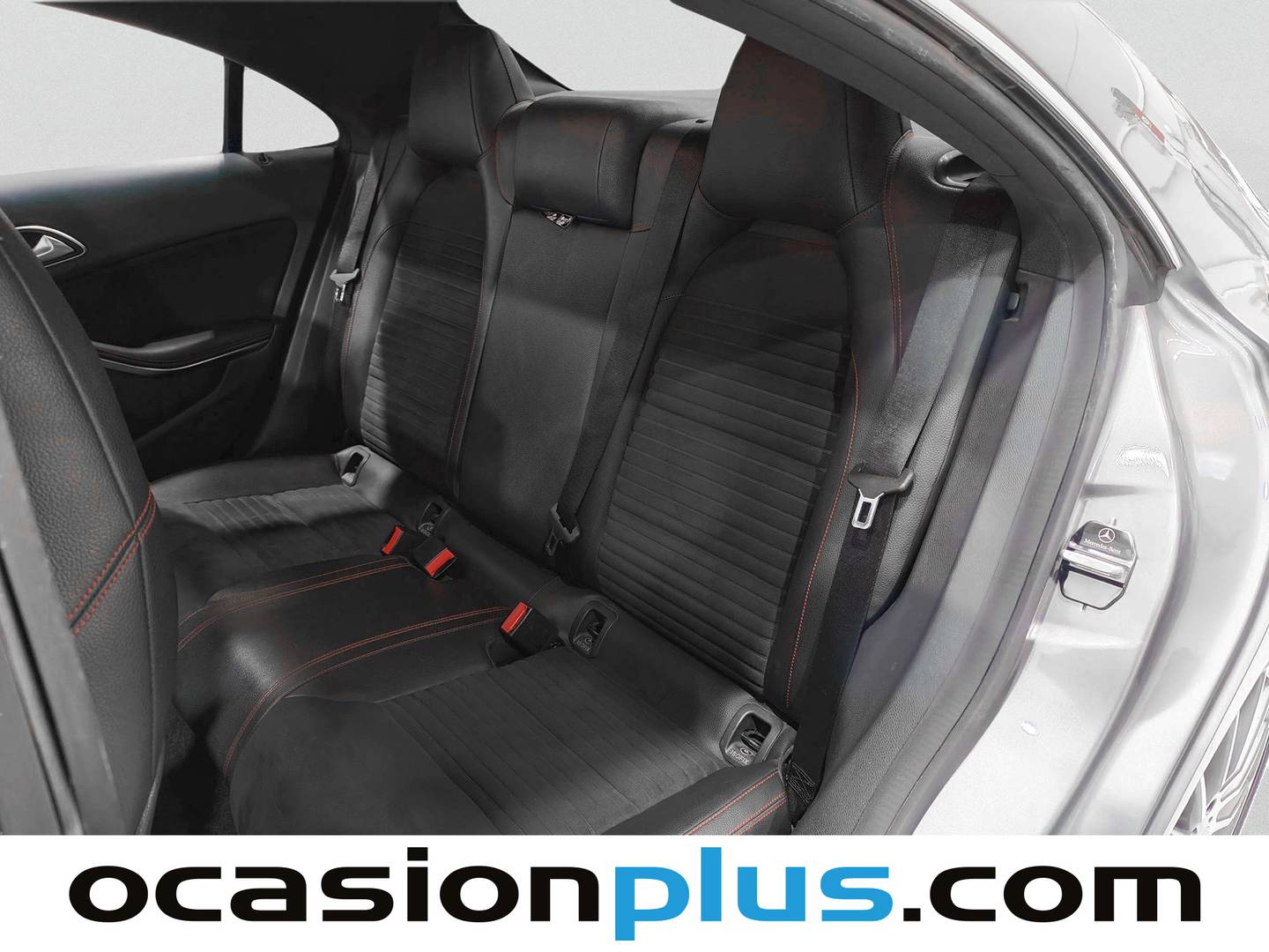 Foto asientos traseros Mercedes CLA Mercedes-Benz CLA 200 CDI (136 CV) Pack AMG