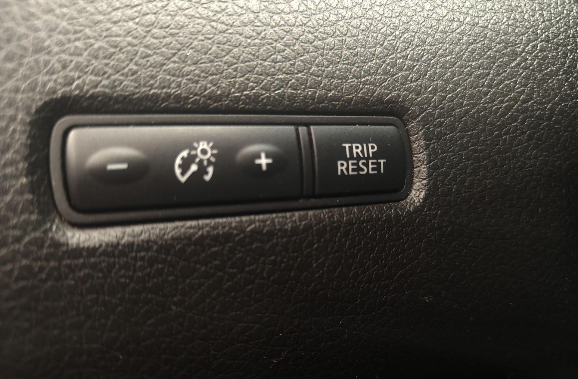 Nissan Pulsar 1.2 DIG-T N-TEC - foto 32