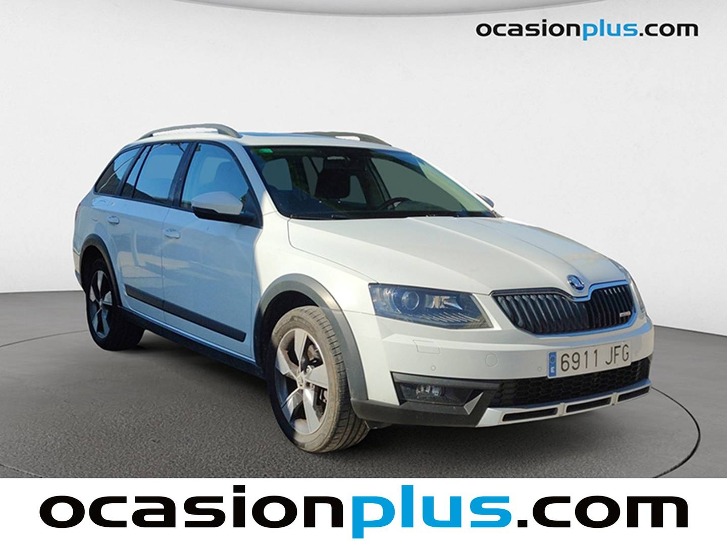 Foto Skoda Scout Skoda Scout 2.0 TDI CR DSG 4x4 (184 CV)
