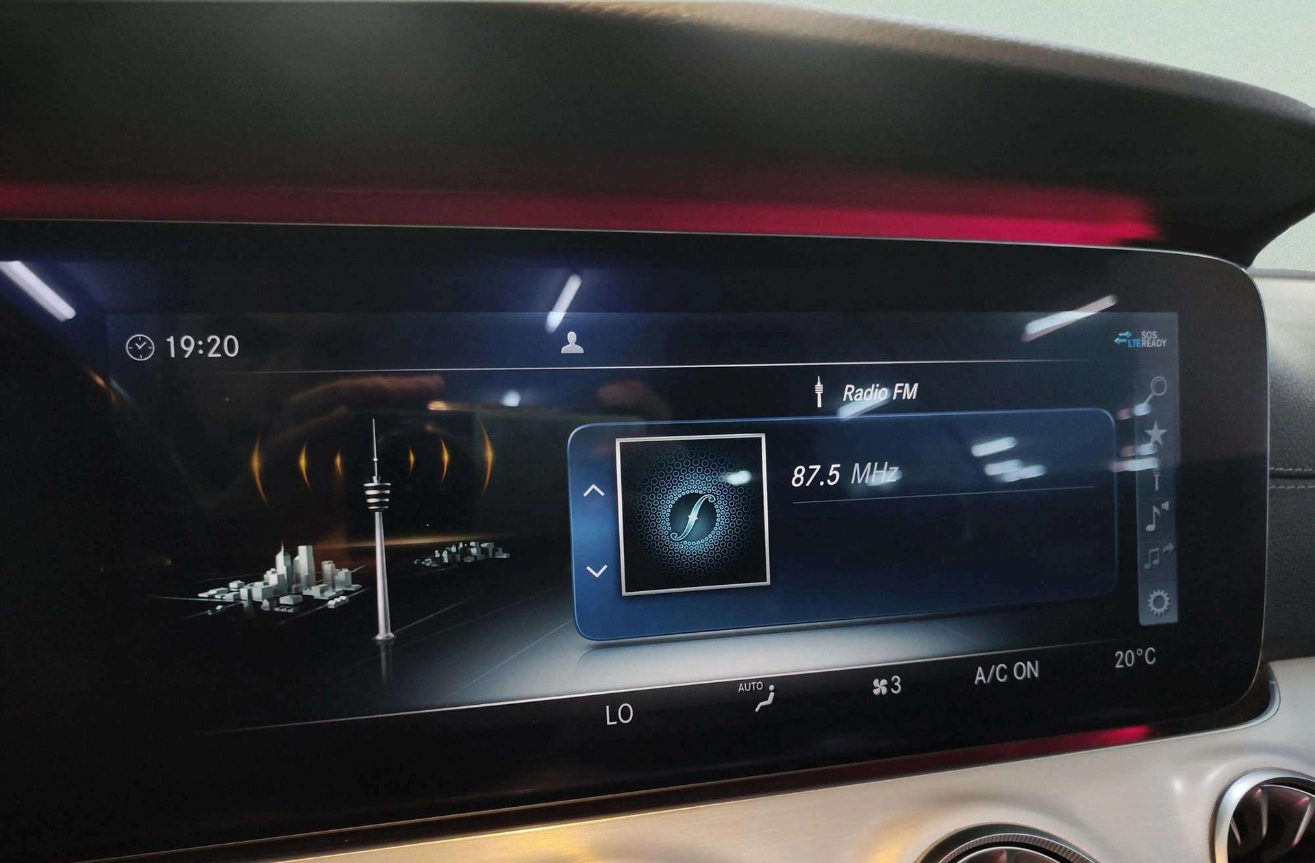 Mercedes-Benz Clase E 220 d Cabrio Pack AMG - foto 47