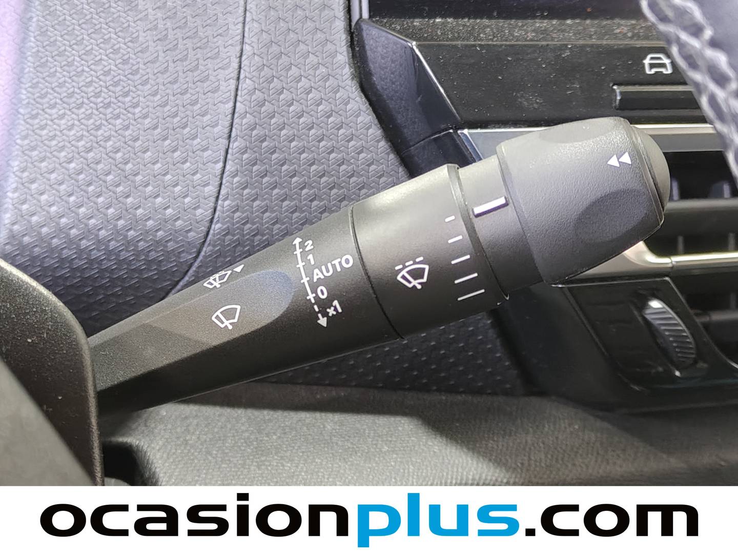 Foto Citroën C4 Citroen C4 PureTech 130 S&S Shine (130 CV)