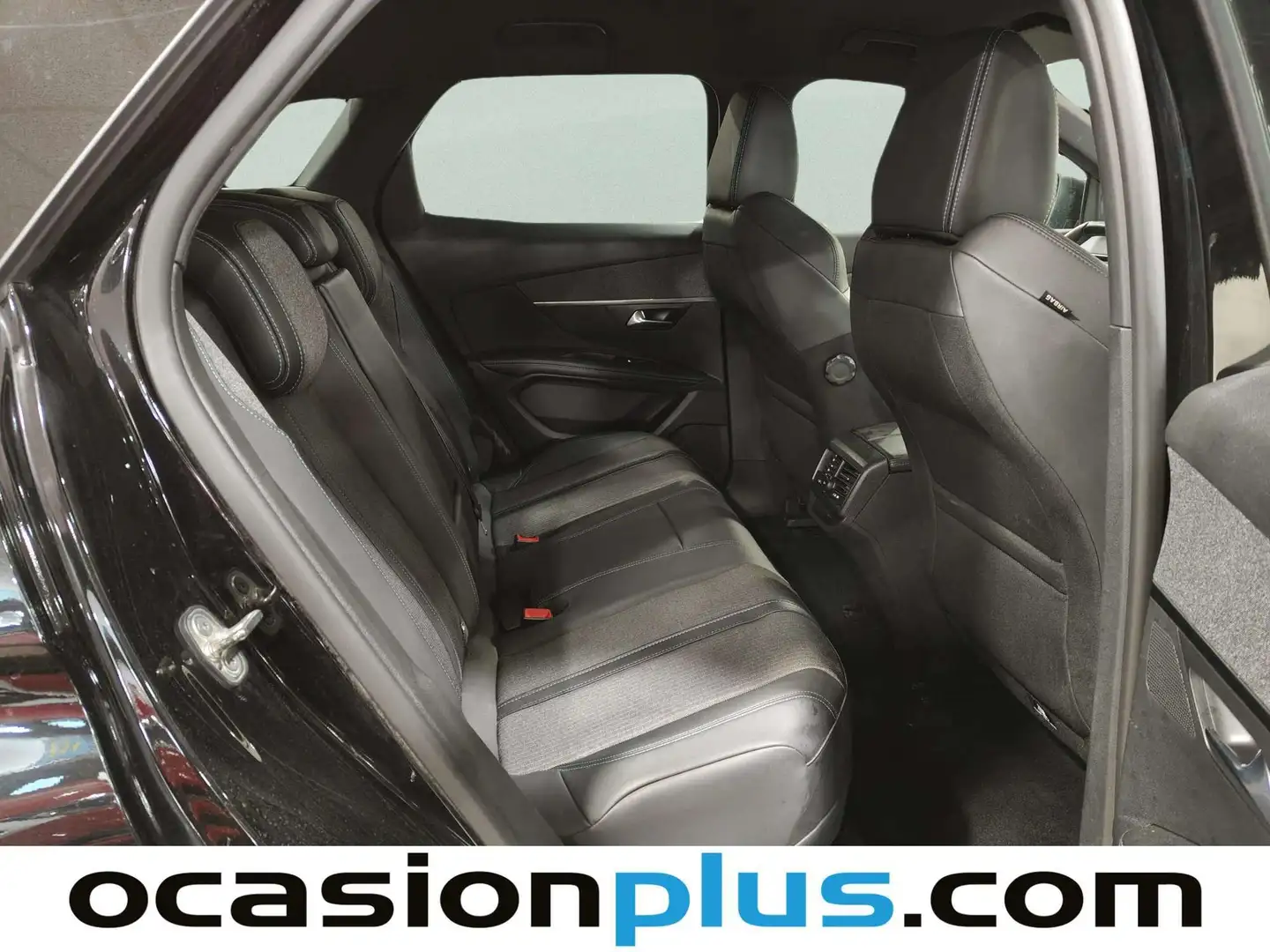 Foto Peugeot 3008 Hybrid Peugeot 3008 Hybrid 300 Allure Pack e-EAT8 (300 CV)