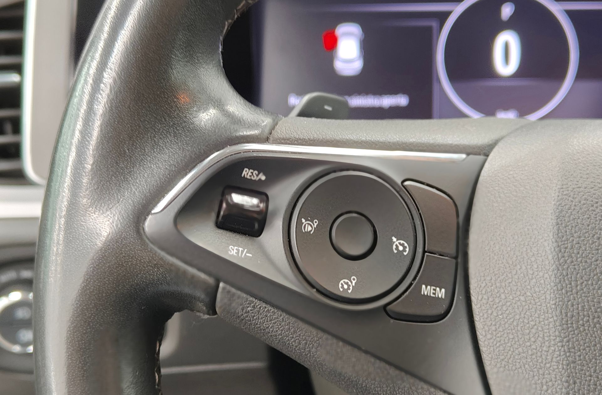 Opel Grandland 1.5 CDTi Design Tech - foto 34