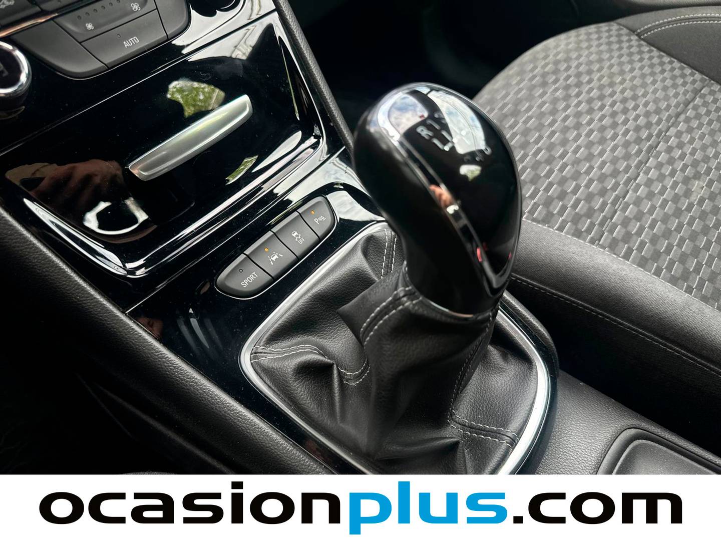 Opel Astra Opel Astra 1.6 CDTi Dynamic (110 CV) de segunda mano