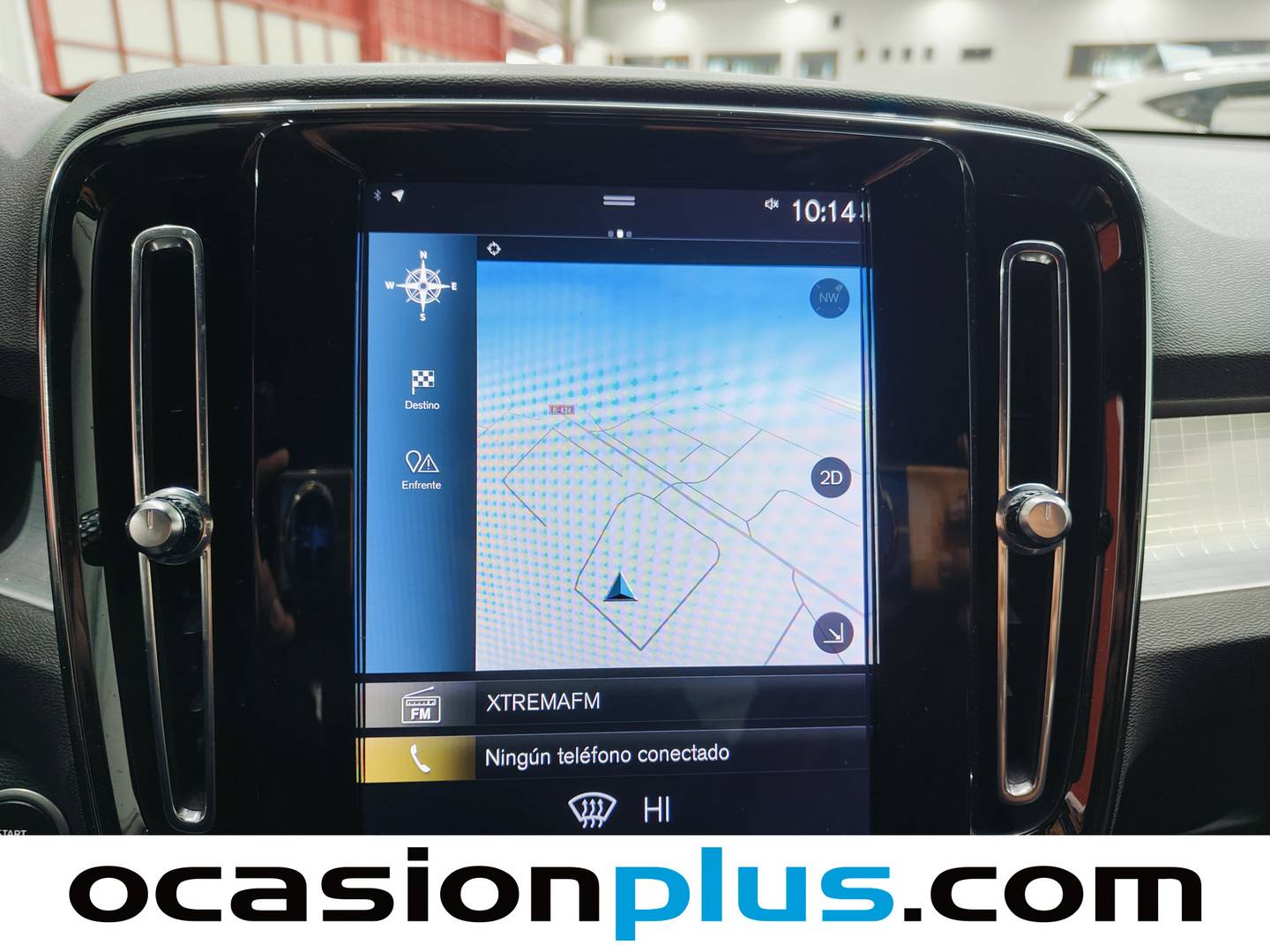 Extras y acabados del Volvo XC40 Volvo XC40 T4 Business Plus Auto (190 CV)