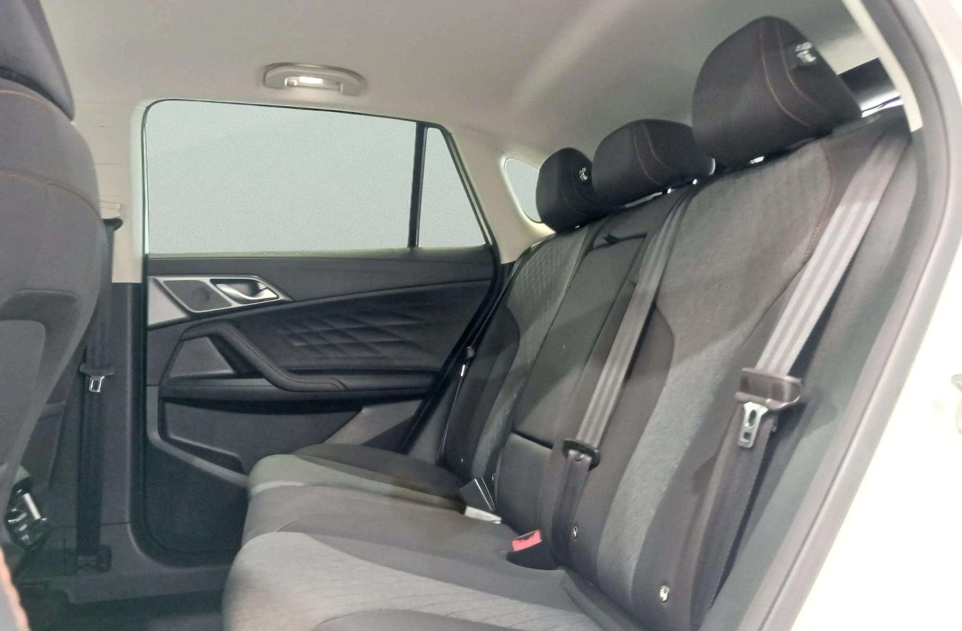 MG HS 1.5T Comfort DCT - foto 13