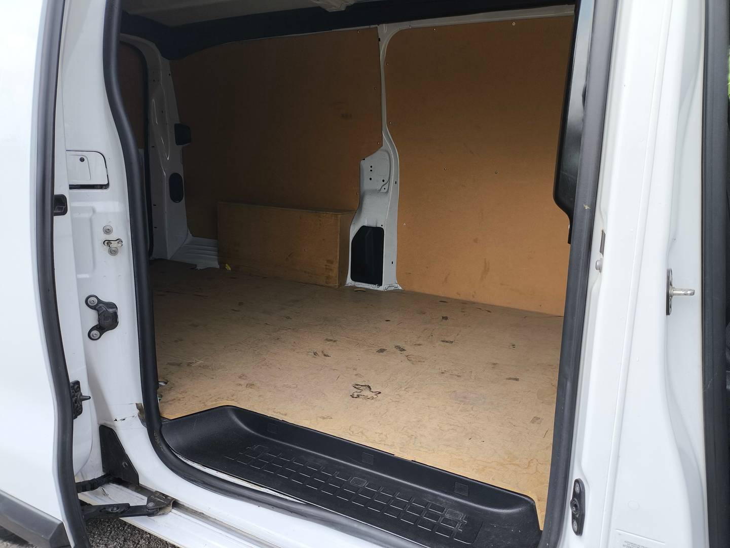 Peugeot Expert Peugeot Expert BlueHDi 100 Premium Long (102 CV) 2 Plazas km 0