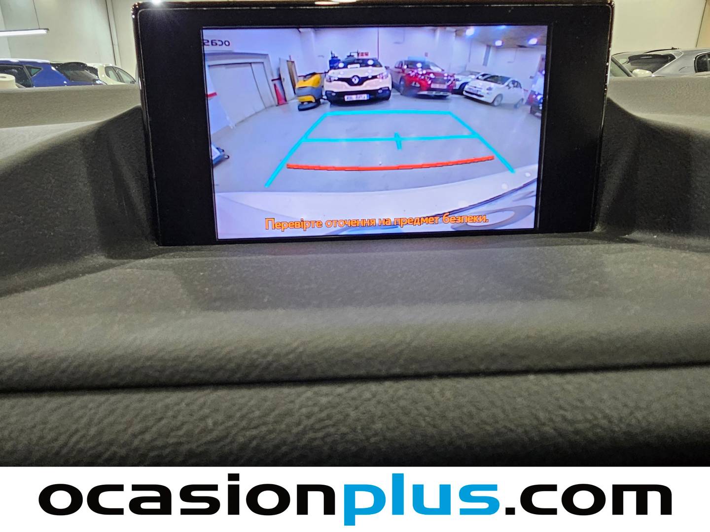 Extras y acabados del Lexus CT Lexus CT 200h Business (136 CV)