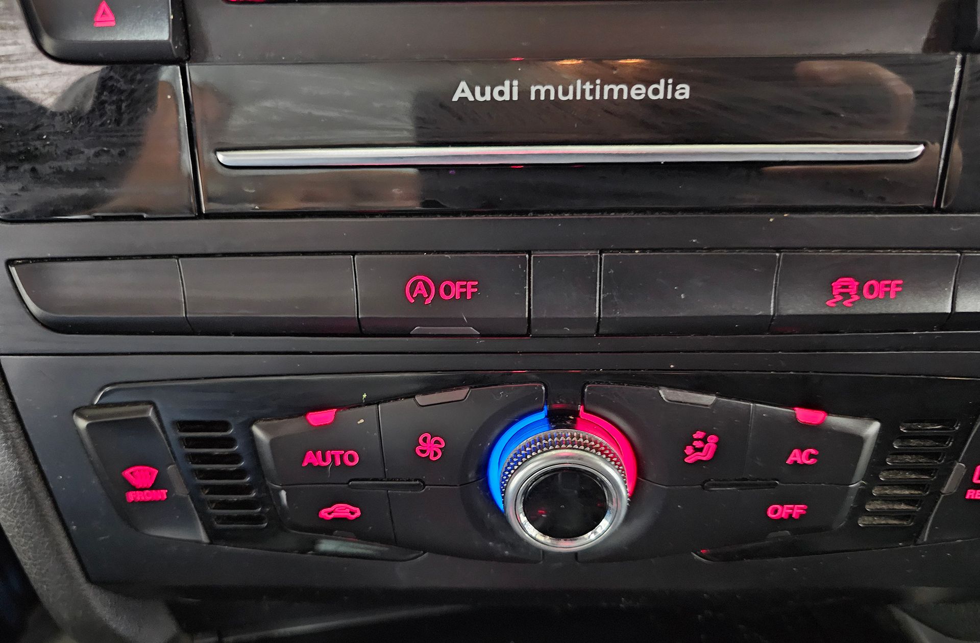 Audi A4 Avant 2.0 TDI multitronic - foto 33