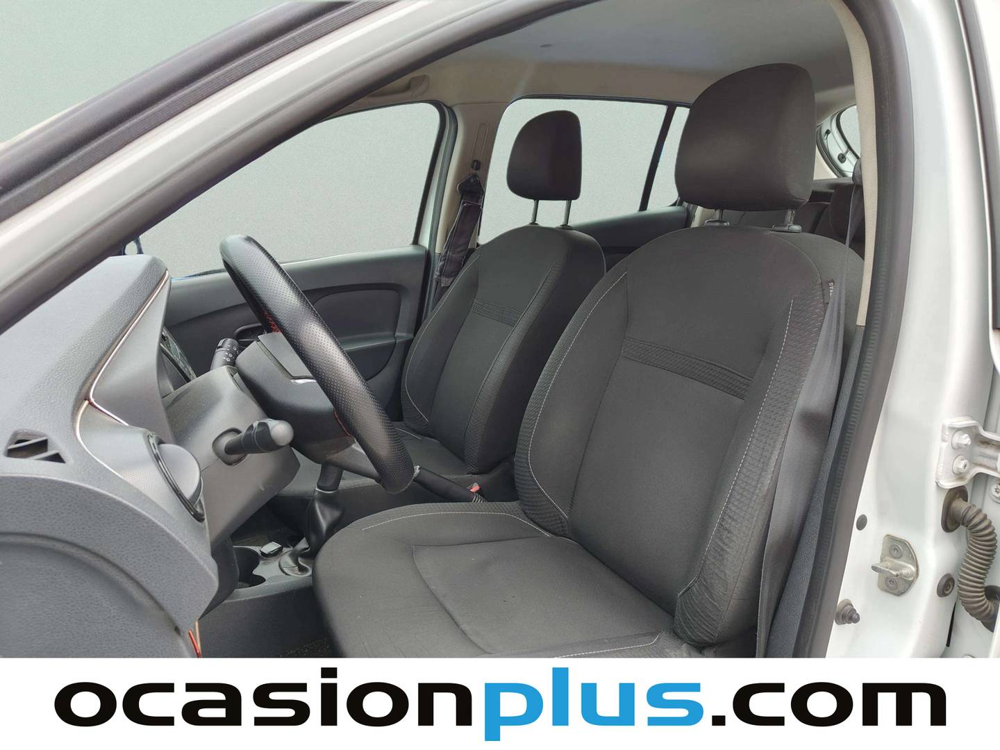 Foto asientos delanteros Dacia Sandero Dacia Sandero Ambiance dCi (75 CV)