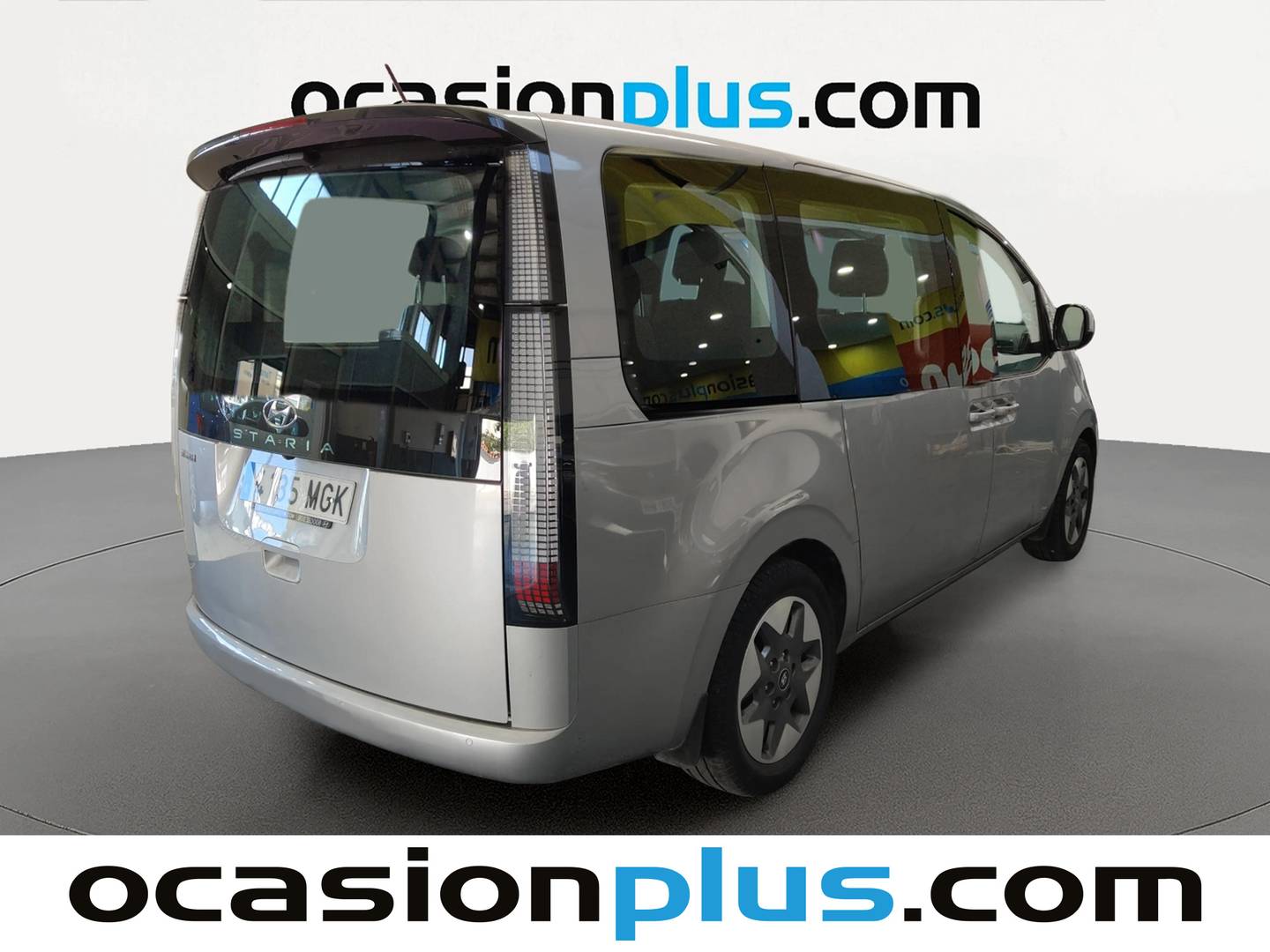 Foto trasera Hyundai Staria Hyundai Staria 2.2 CRDI Tecno 9S Auto (177 CV 7 Plazas) derecha