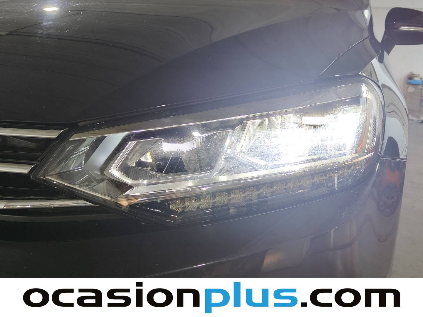 Foto Volkswagen Touran Volkswagen Touran Sport 2.0 TDI BMT  (150 CV) DSG