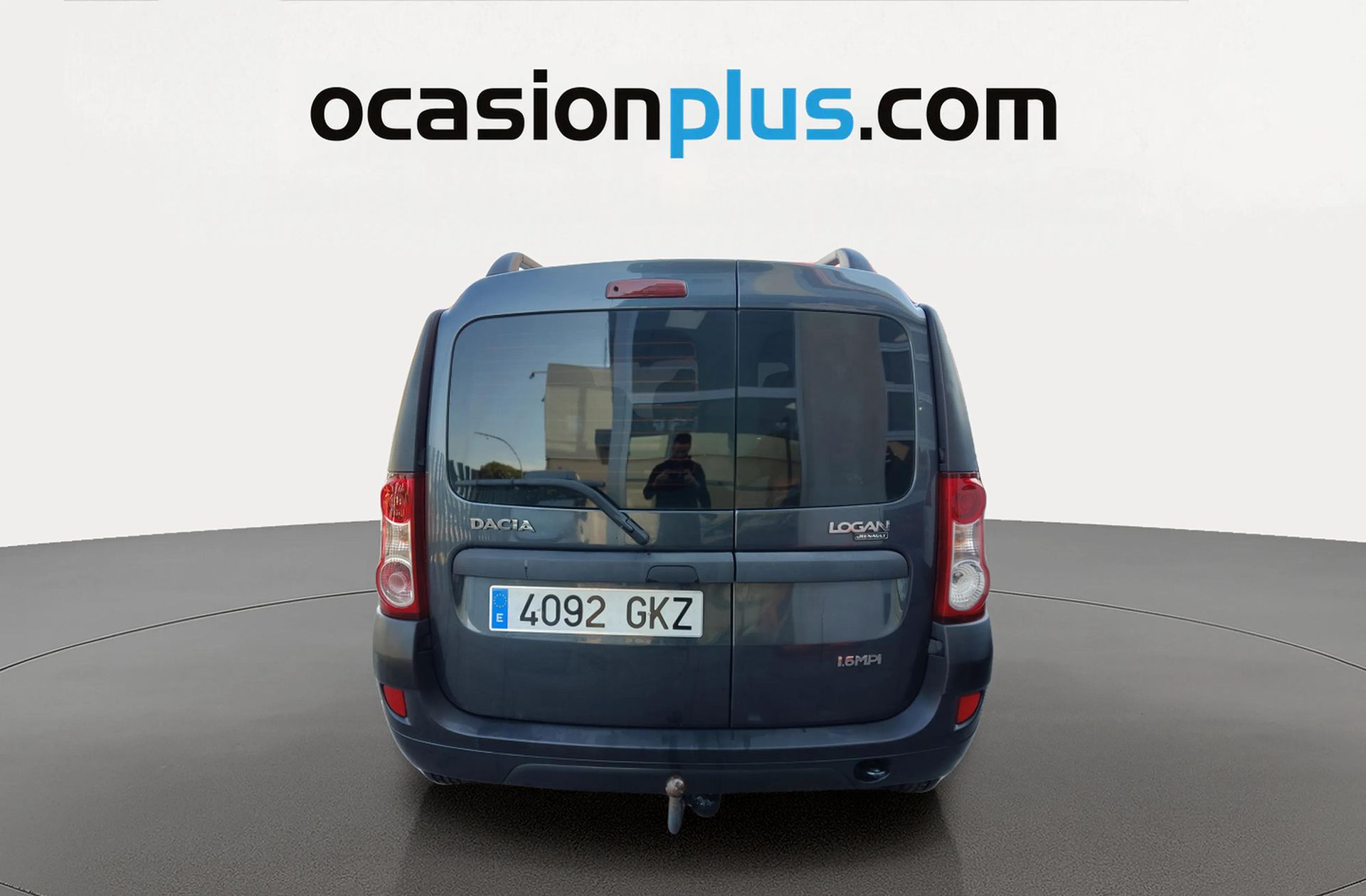 Dacia Logan 1.6 Break Laureate - foto 11