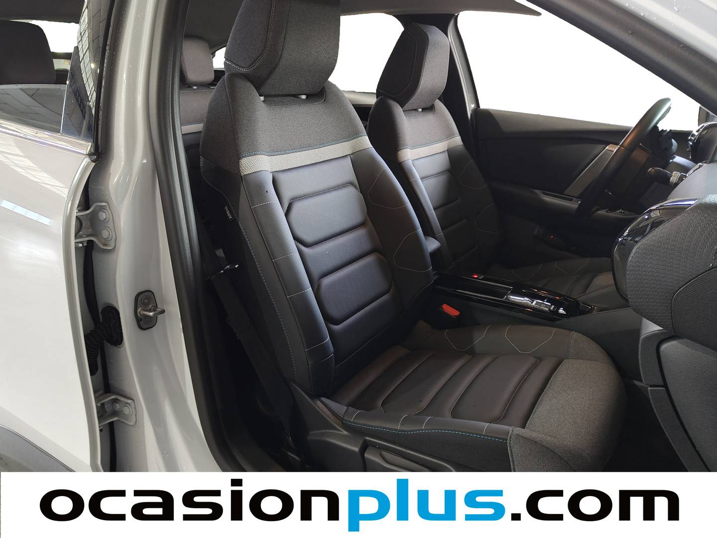 Foto Citroën C4 Citroen C4 PureTech 130 S&S Max EAT8  (131 CV)