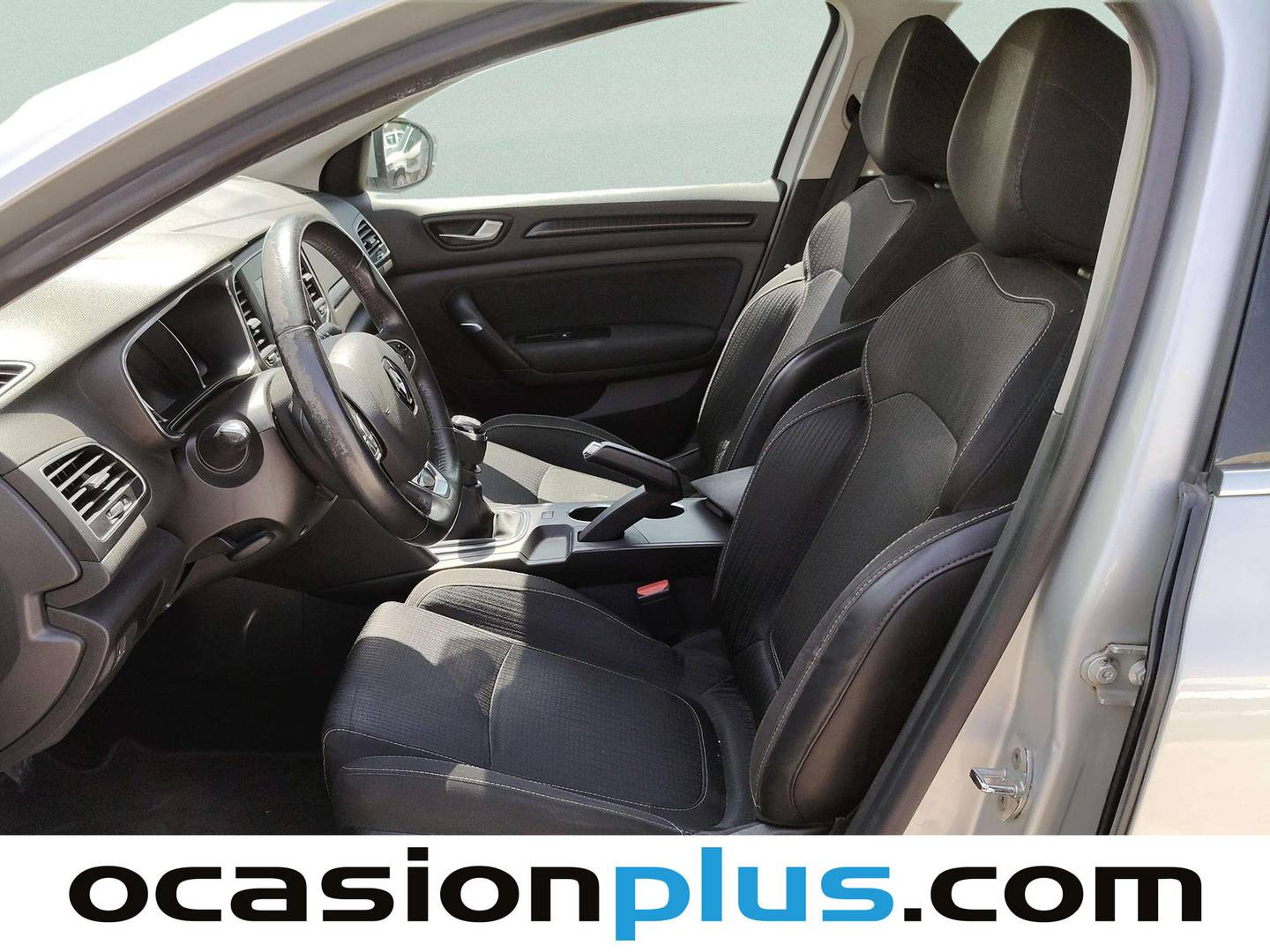 Foto asientos delanteros Renault Mégane Renault Megane Intens Energy TCe (130 CV)