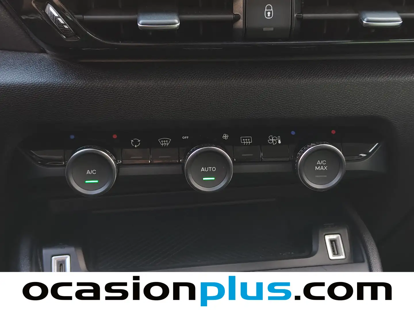 Foto Citroën C4 Citroen C4 PureTech 130 S&S 6v Feel Pack (130 CV)