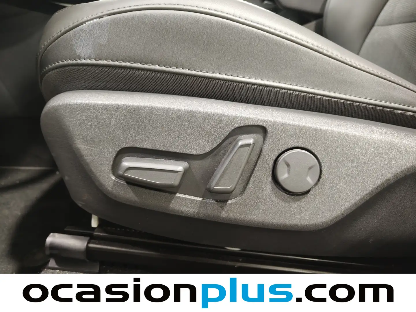 Foto KIA Niro Kia Niro 1.6 GDi HEV Drive (141 CV)