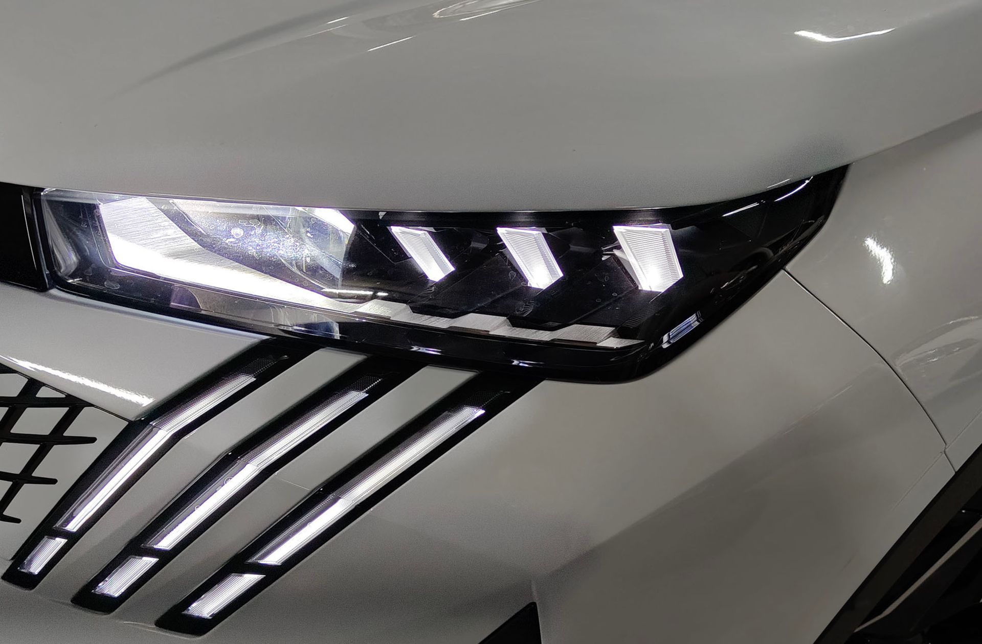 Peugeot 3008 GT eDCS6 - foto 15