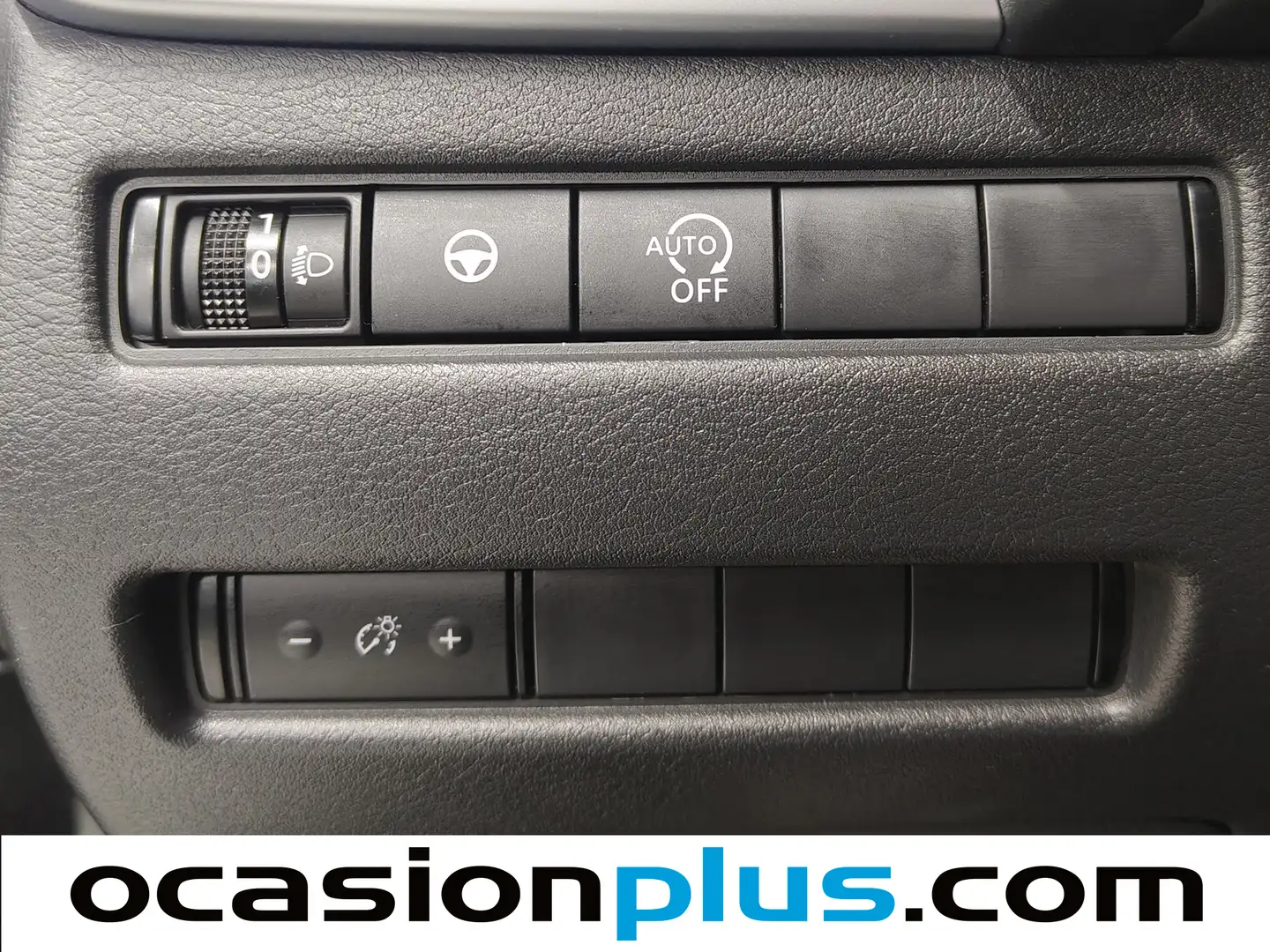 Foto Nissan QASHQAI Nissan Qashqai DIG-T 140 N-Connecta (140 CV)