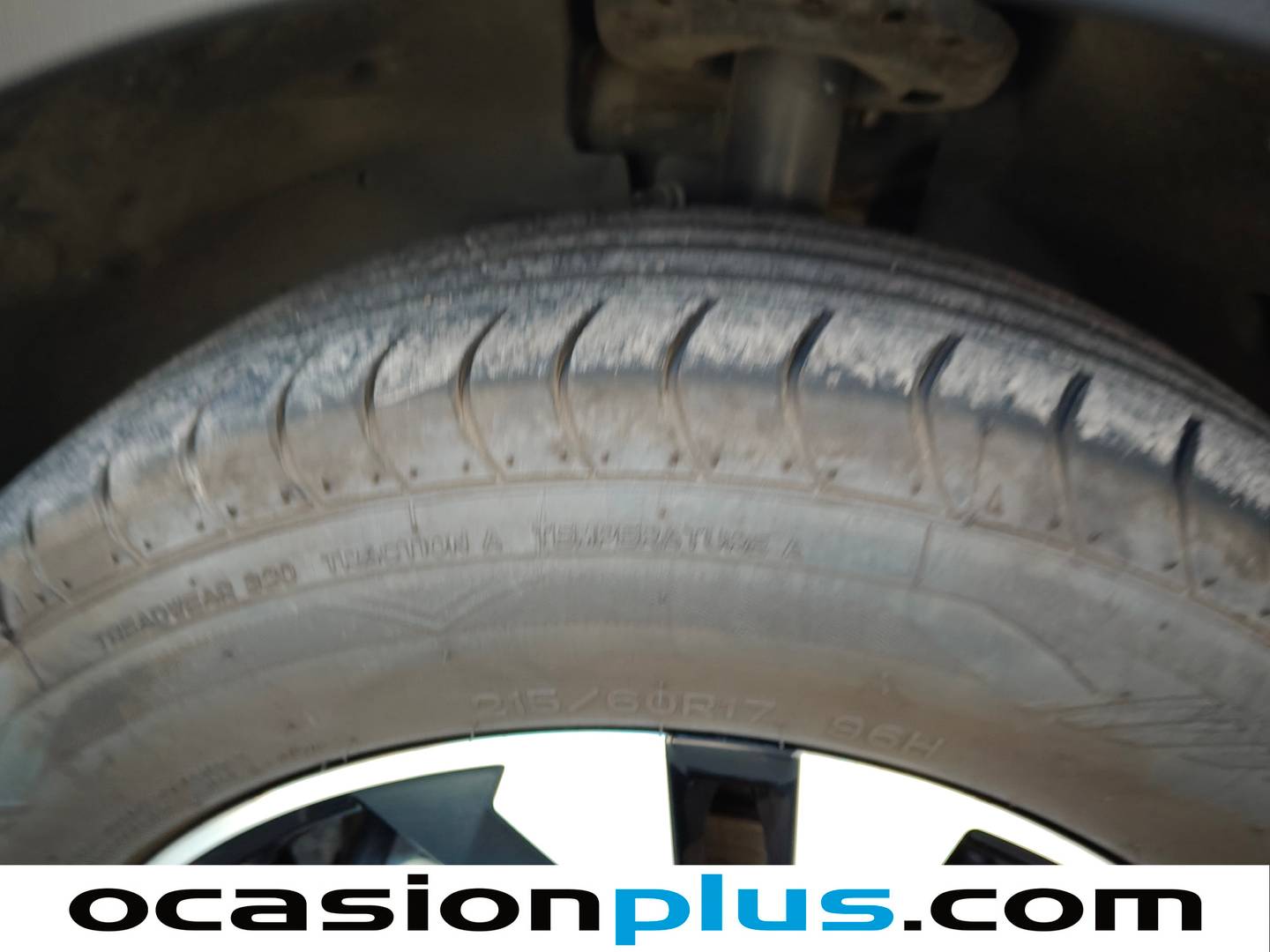 Peugeot 2008 Peugeot 2008 PureTech 130 S&S Allure Pack EAT8 (130 CV) de segunda mano