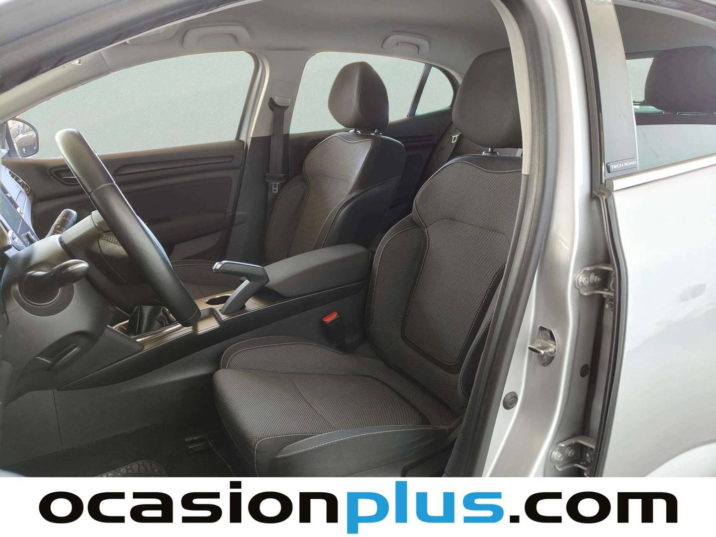 Foto asientos delanteros Renault Mégane Renault Megane Tech Road Energy TCe (130 CV)