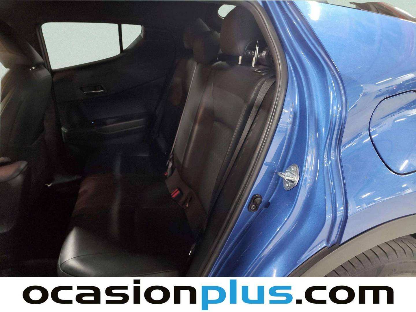 Foto asientos traseros Toyota C-HR Toyota C-HR 1.8 125H Dynamic Plus (122 CV)