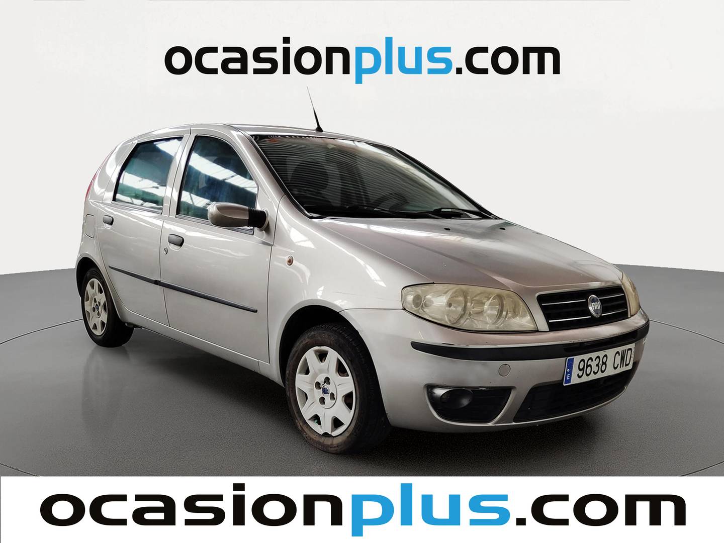 Foto delantera Fiat Punto Fiat Punto 1.4 16v Dynamic  (95 CV) izquierda