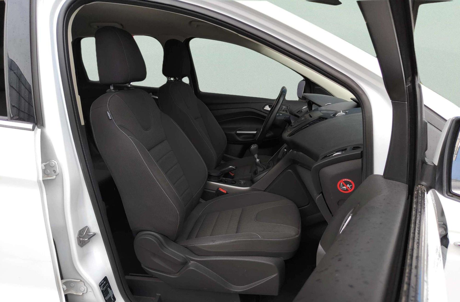 Ford Kuga 1.5 EcoBoost Trend 4x2 - foto 16