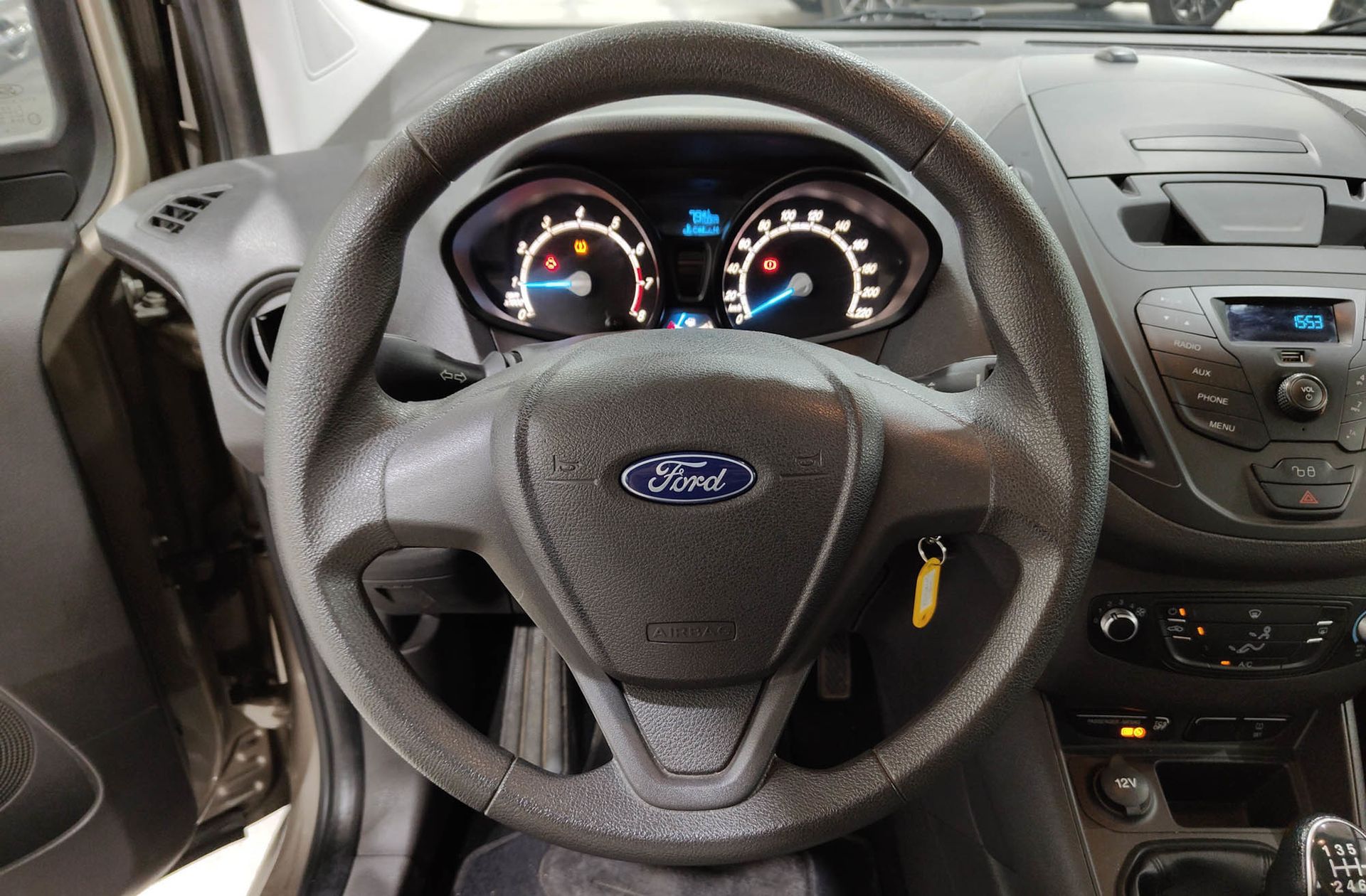 Ford Tourneo Courier 1.0 EcoBoost Ambiente - foto 17