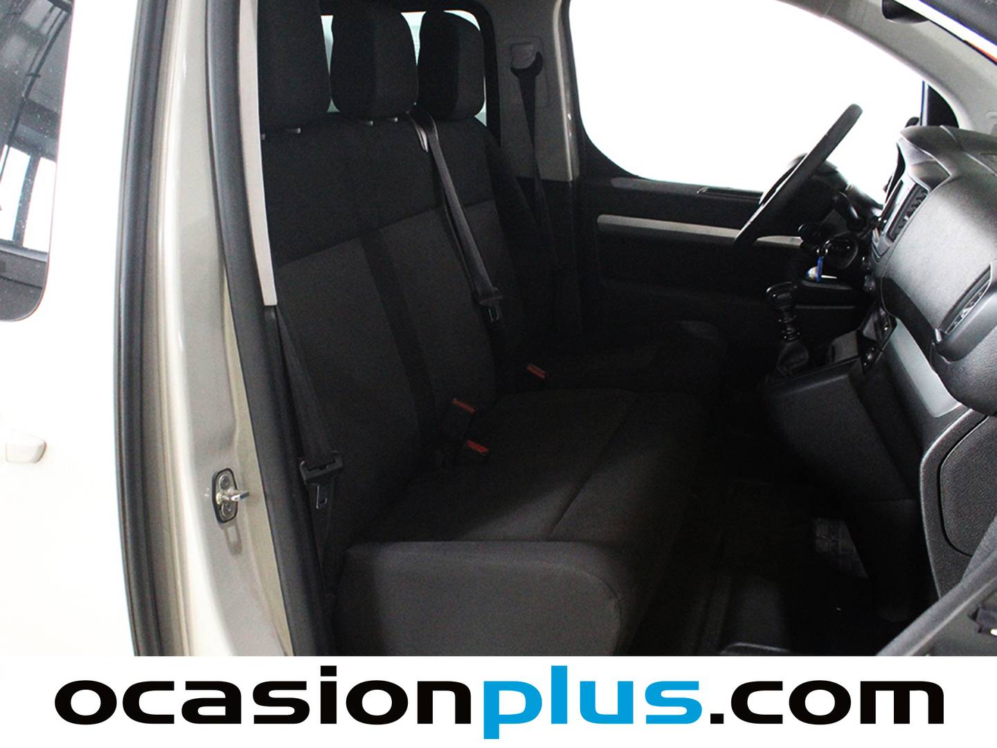 Foto Peugeot Traveller Peugeot Traveller BlueHDi 120 S&S Business Long (120 CV) 9 Plazas siete plazas
