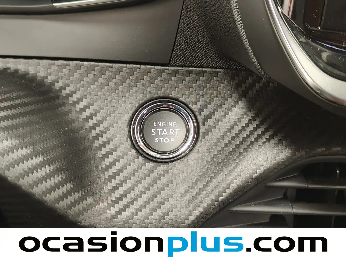 Foto Peugeot 2008 Peugeot 2008 BlueHDi 110 Allure (110 CV)