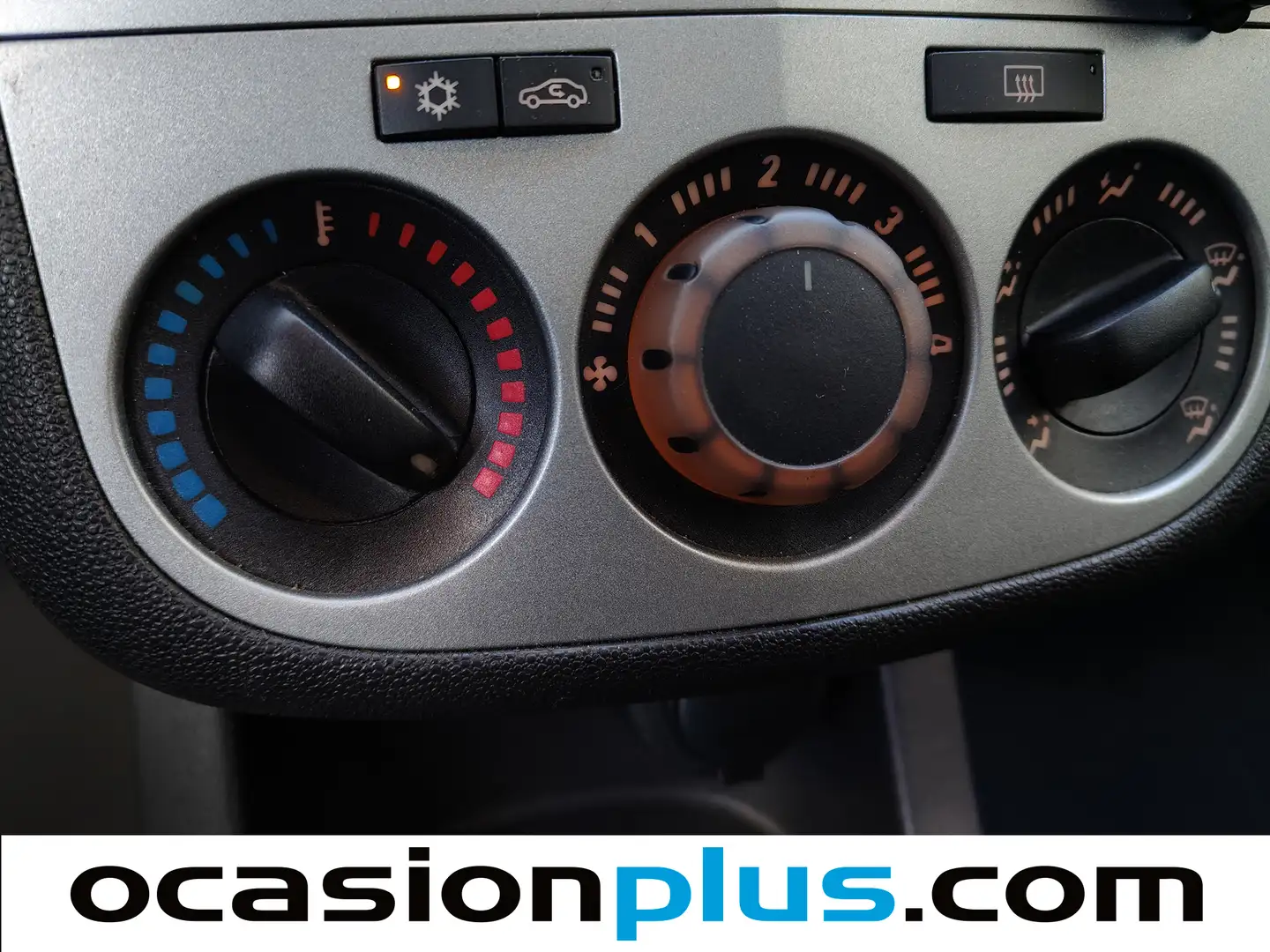 Foto Opel Corsa Opel Corsa 1.2 C'Mon (80 CV)