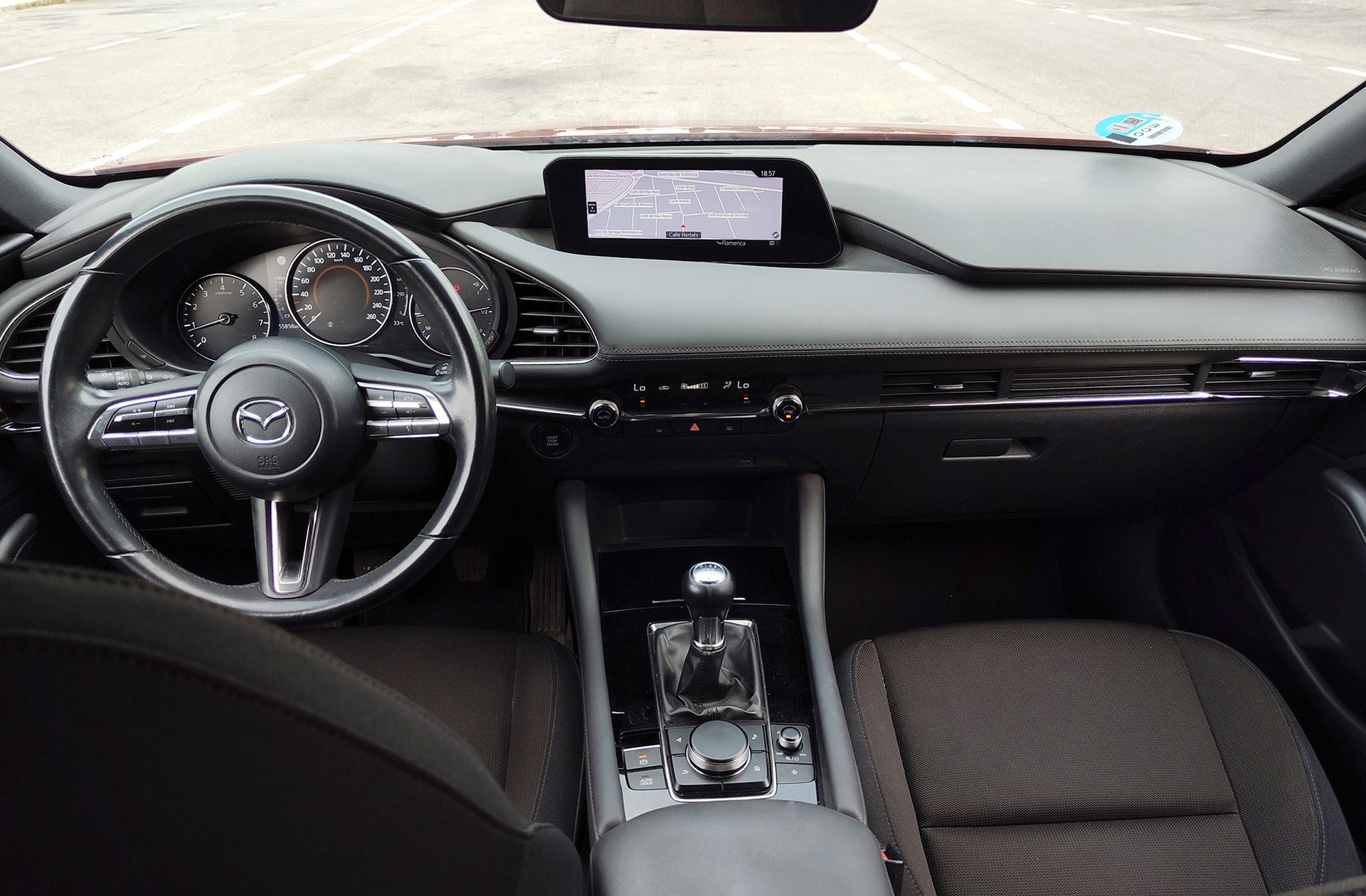 Mazda Mazda3 2.0 e-Skyactiv-G Evolution - foto 9