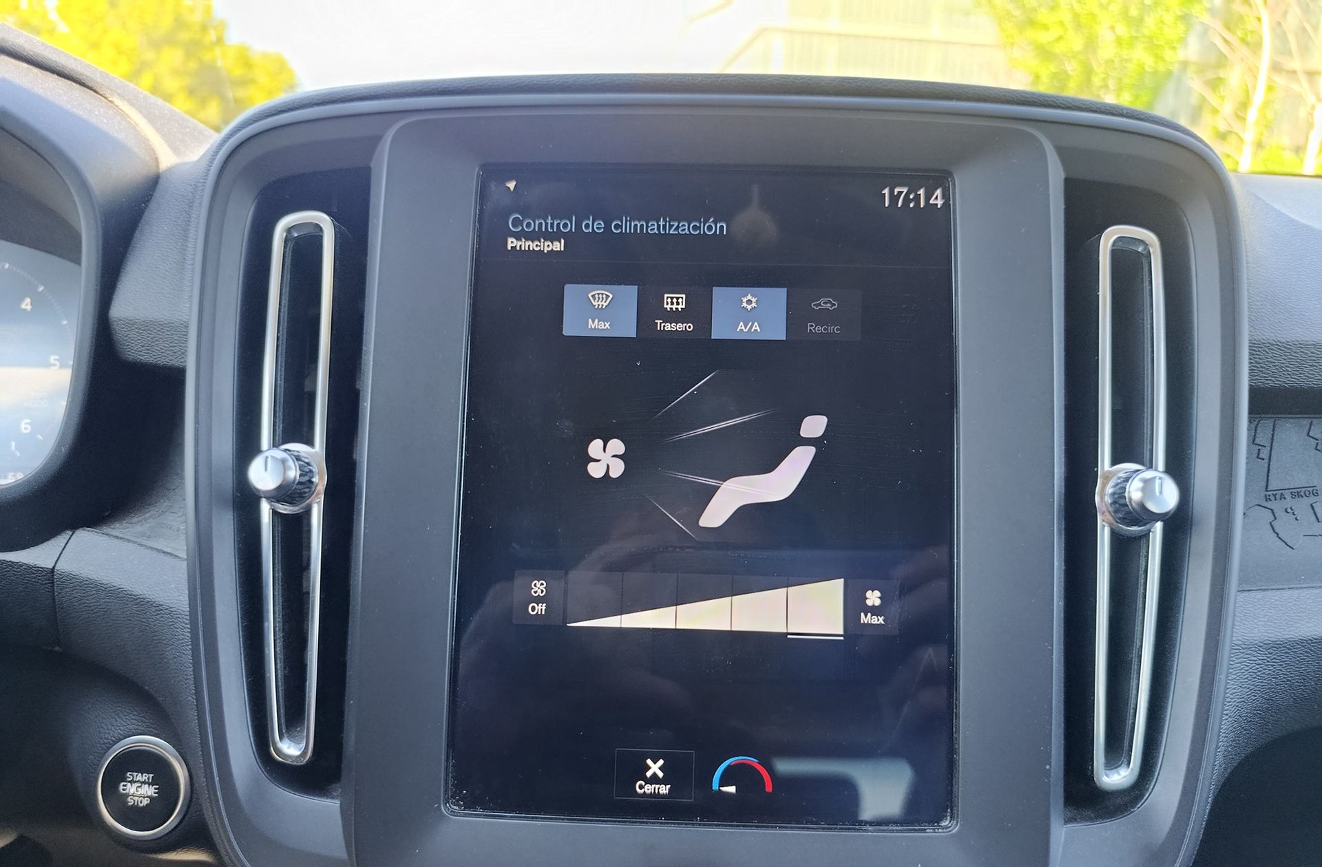 Volvo XC40 D3 - foto 31