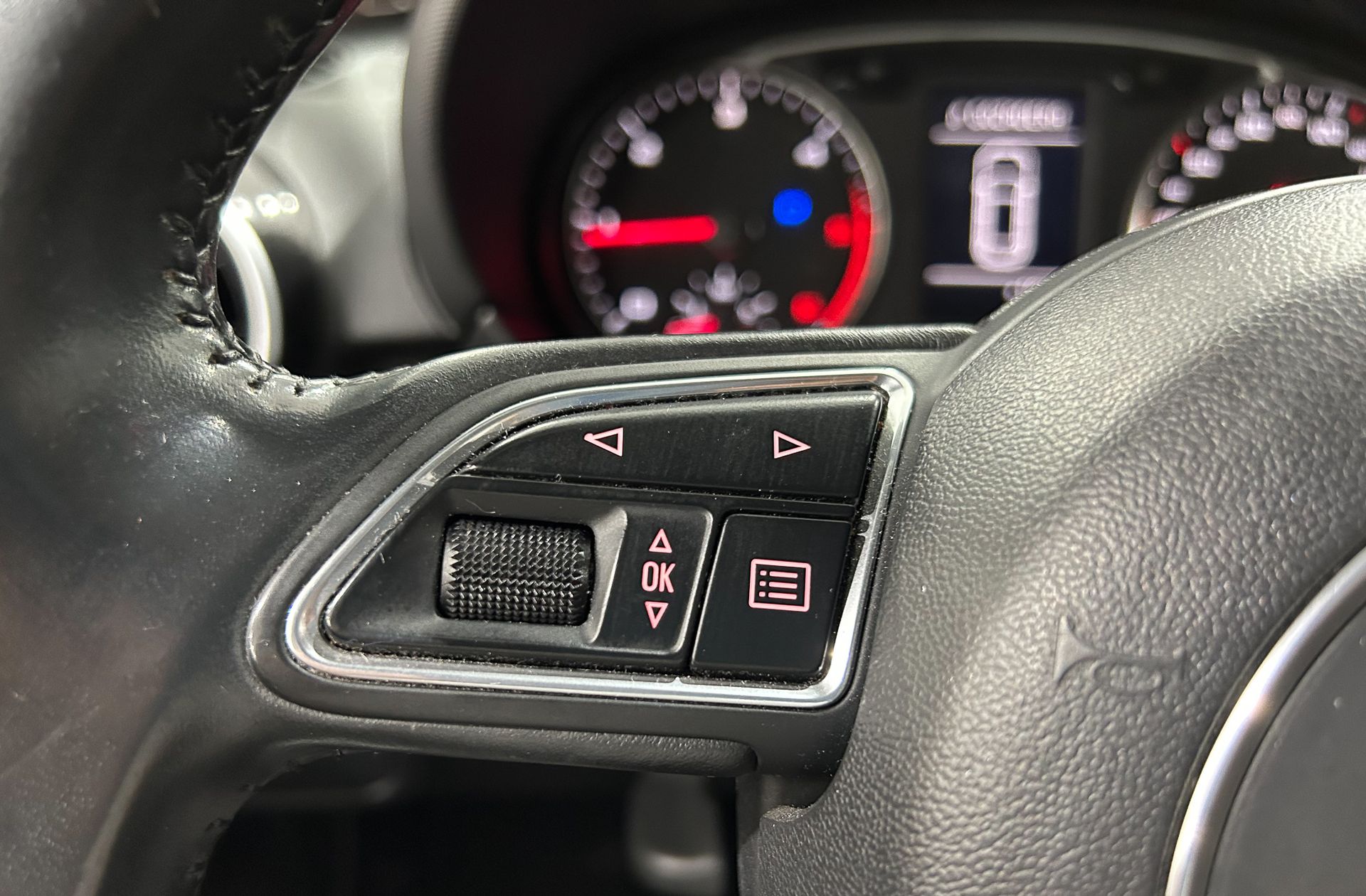 Audi A1 Sportback Adrenalin 1.6 TDI - foto 20