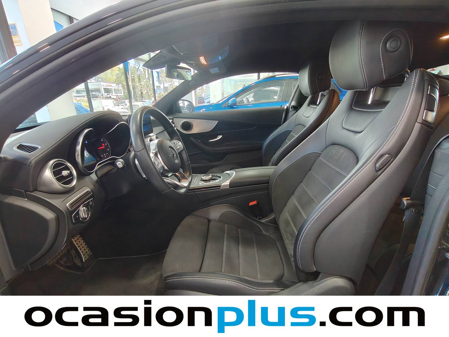 Foto asientos delanteros Mercedes Clase C Mercedes Clase C Coupe 220 d (194 CV) Pack AMG