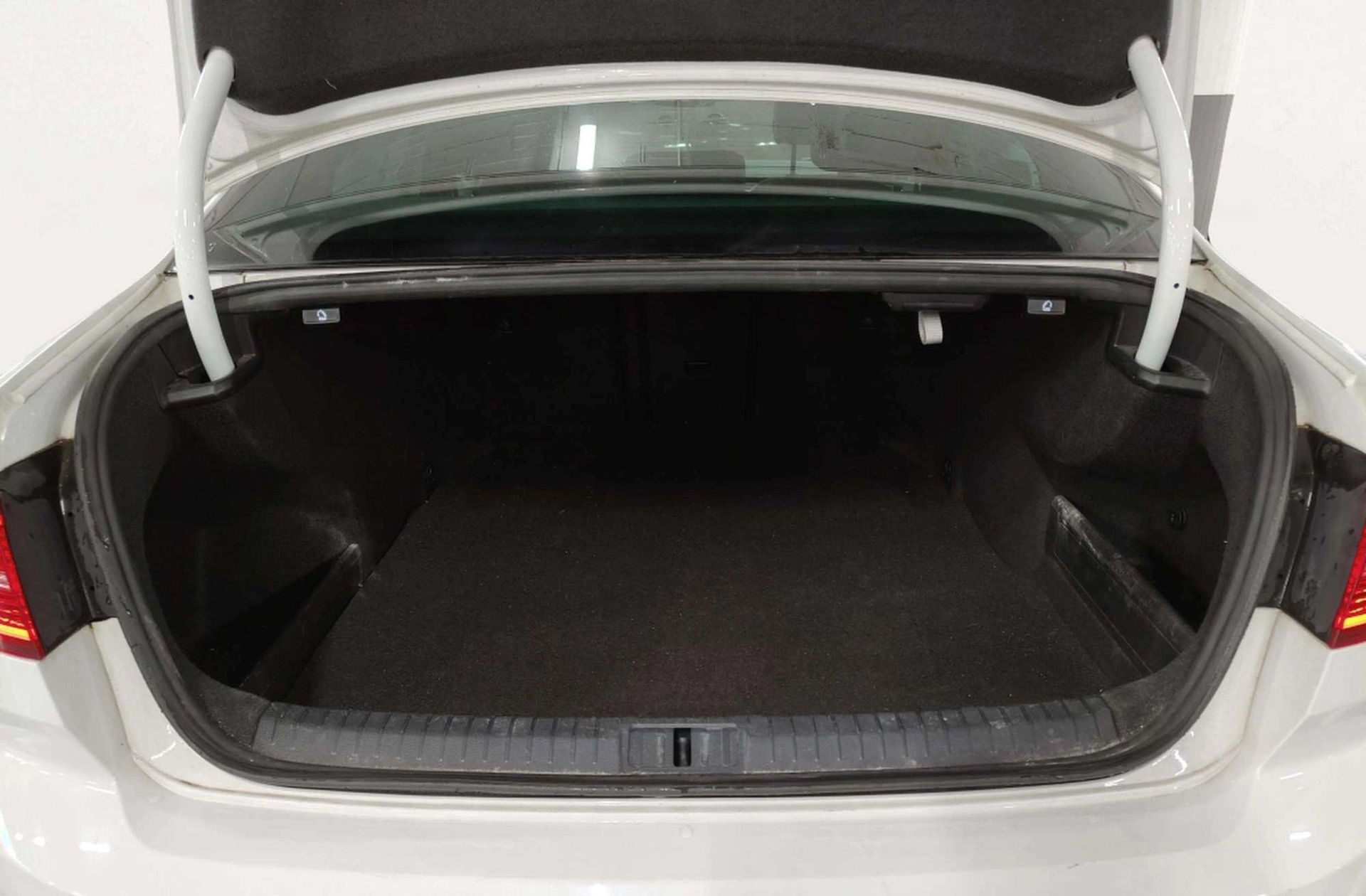Volkswagen Passat Sport 1.8 TSI BMT DSG - foto 22