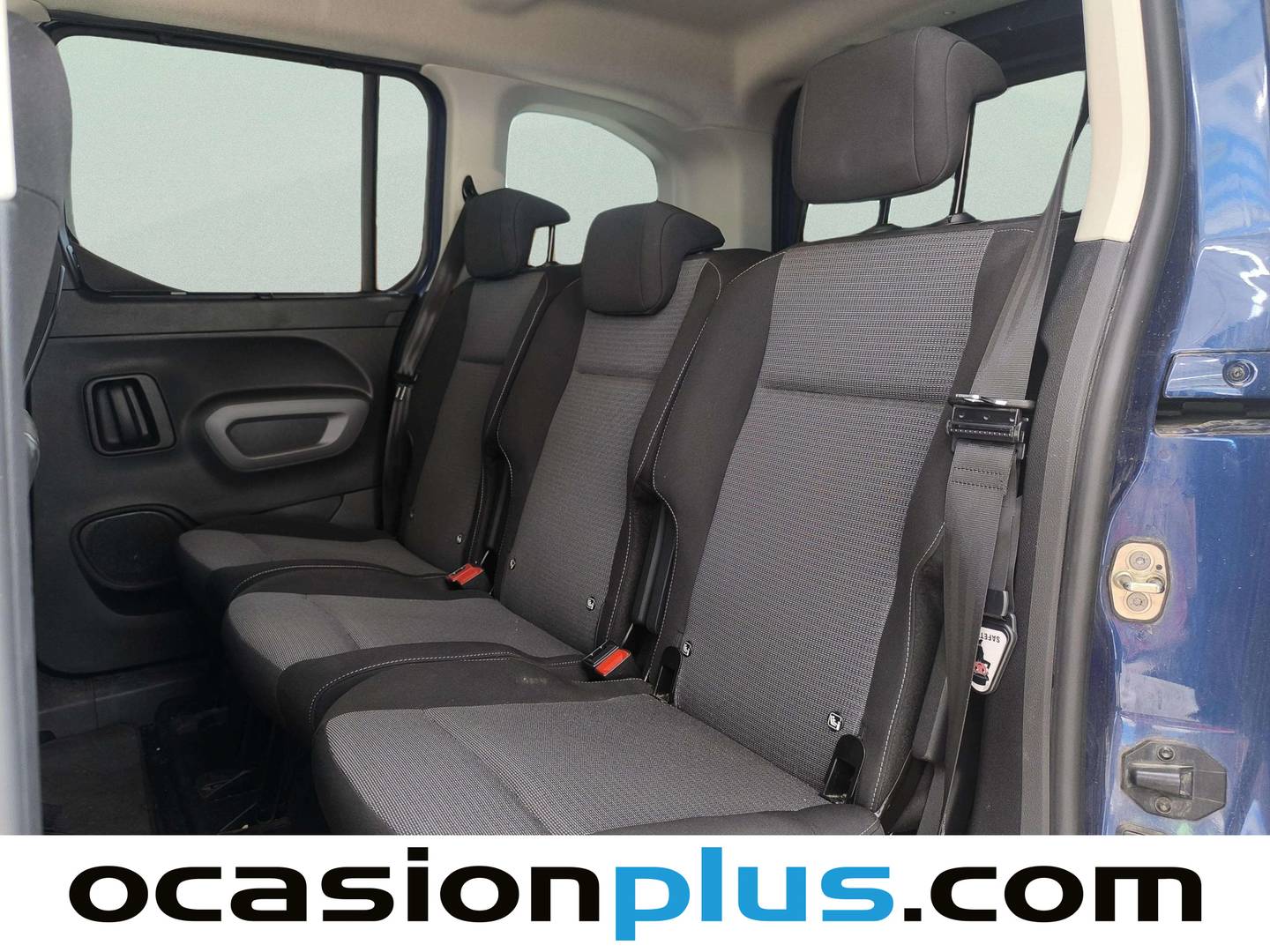 Foto asientos traseros Toyota Proace City Verso Toyota Proace City Verso 1.5D Family Active L1 Auto (131 CV)
