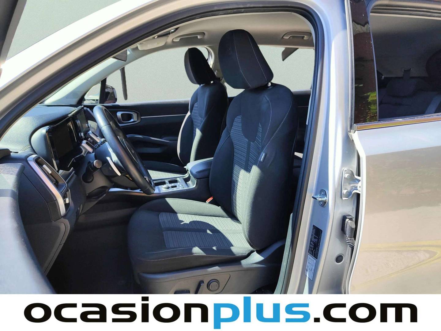 Foto asientos traseros KIA Sorento KIA Sorento 1.6 T-GDi HEV Drive 4x2 (230 CV) 7 Pazas