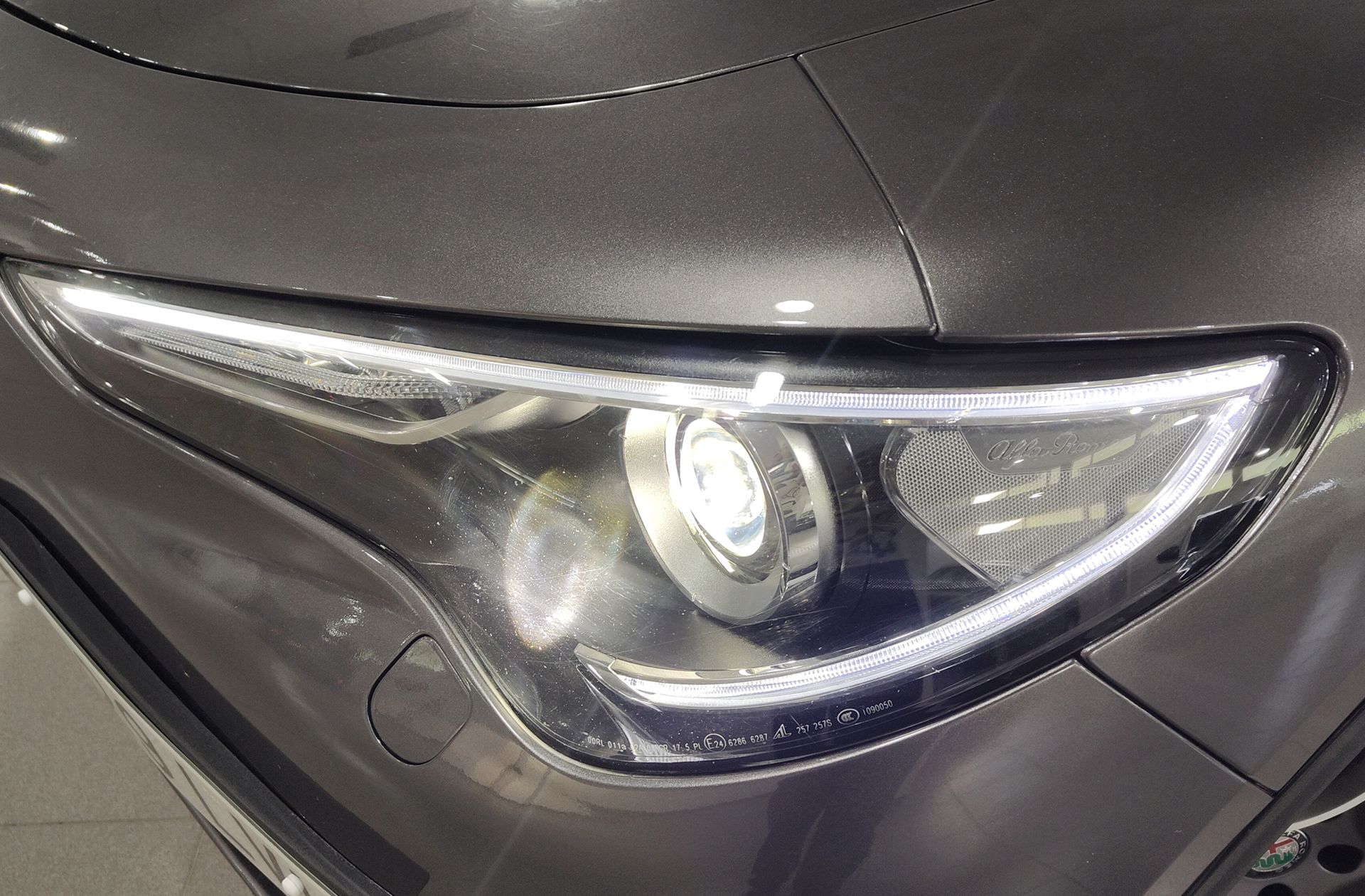 Alfa Romeo Stelvio 2.0 Gasolina Sprint+ Q4 - foto 12