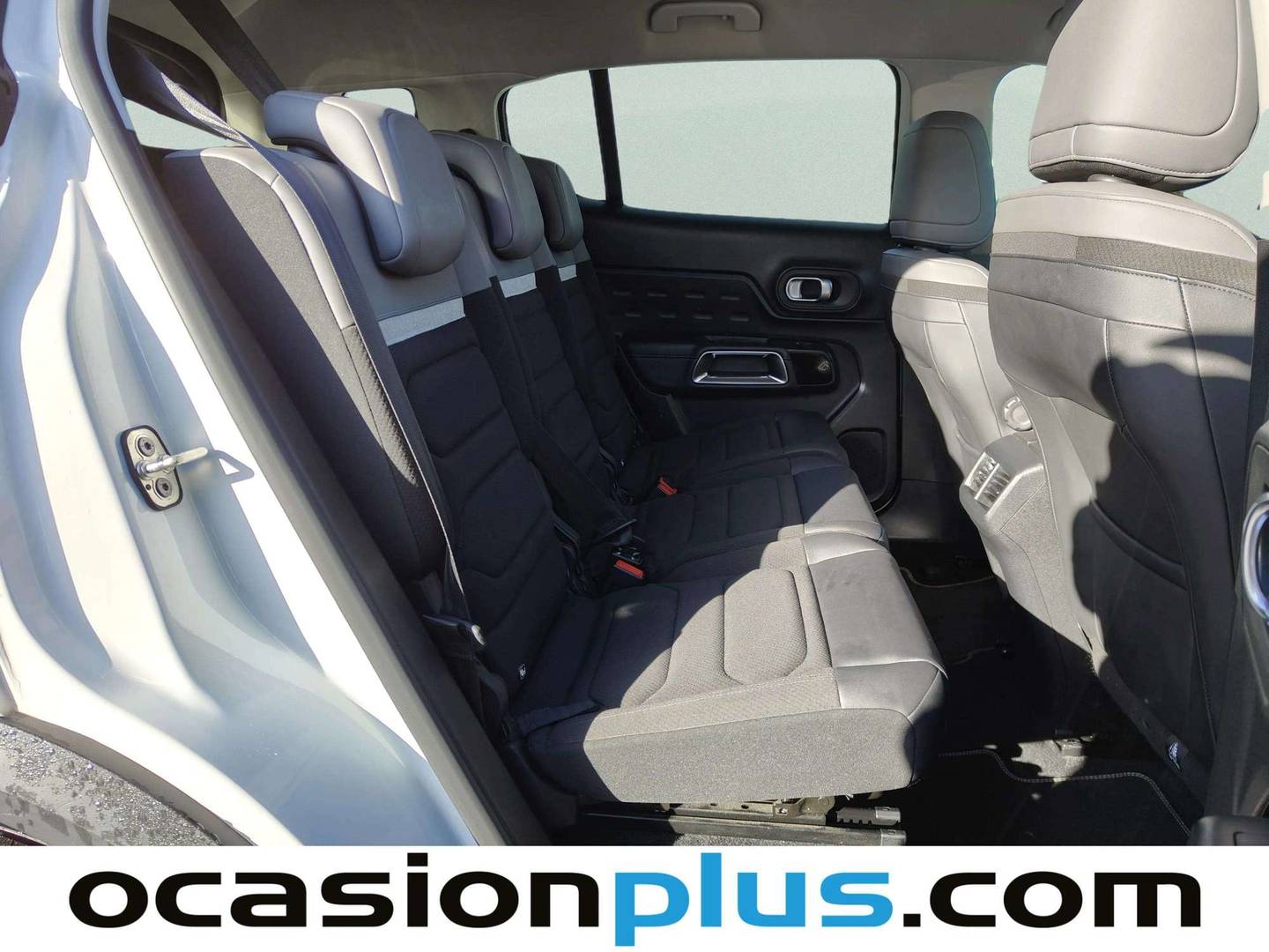 Foto Citroën C5 Aircross Citroen C5 Aircross BlueHdi 130 S&S C Series EAT8 (131 CV)