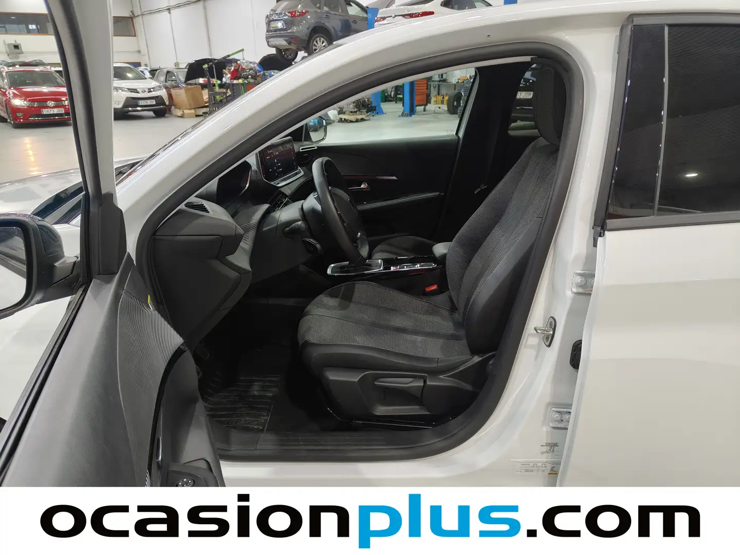 Foto Peugeot 208 Peugeot 208 PureTech 100 Allure (100 CV)