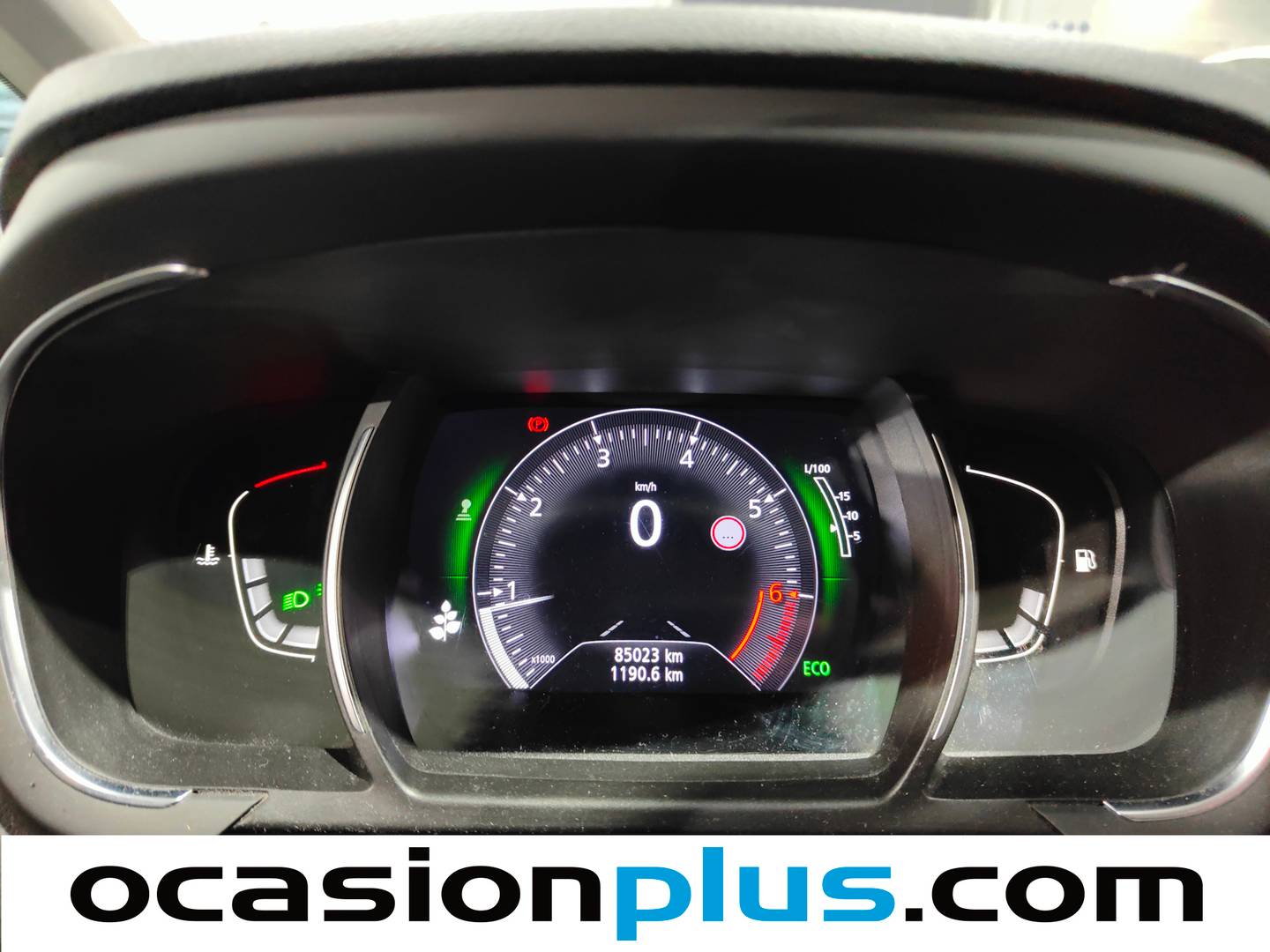 Foto Renault Scénic Renault Scenic Limited Energy TCe (140 CV)