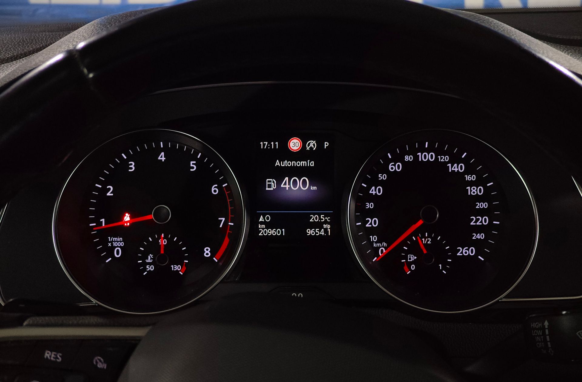 Volkswagen Passat Executive 1.5 TSI DSG - foto 28