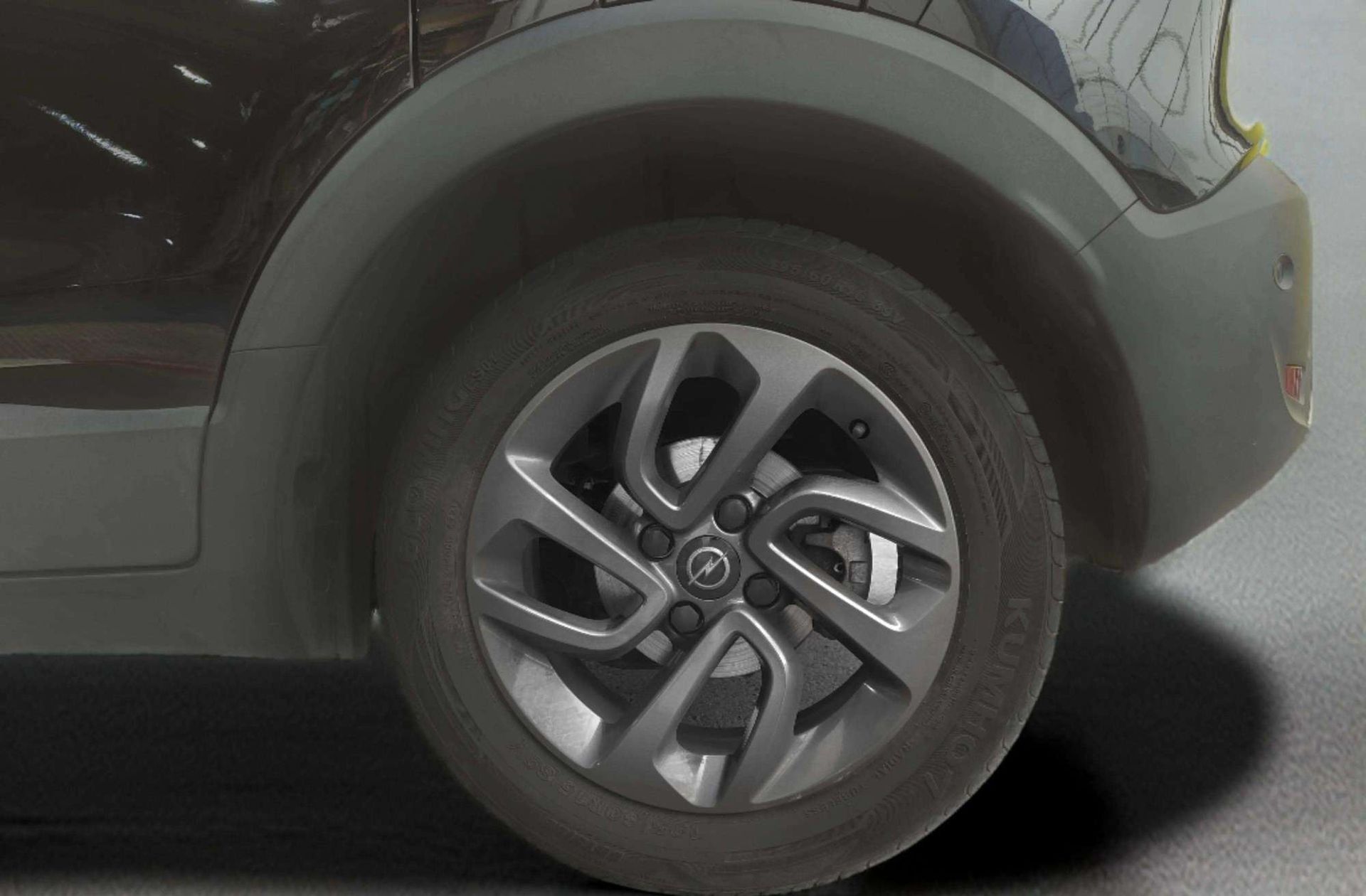 Opel Crossland 1.2 Design Line 120 Aniversario - foto 38